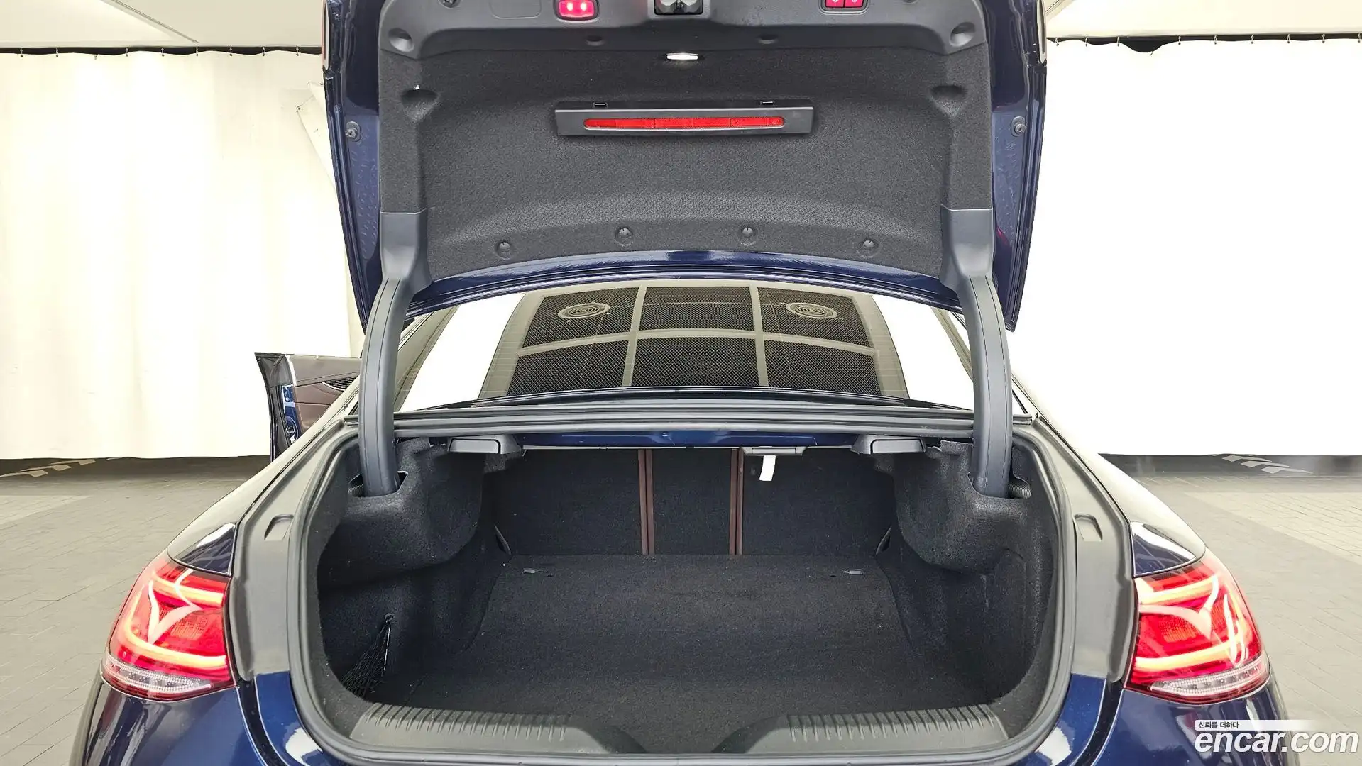 CLS-Class Mercedes-Benz 2019.10-OPTION-024
