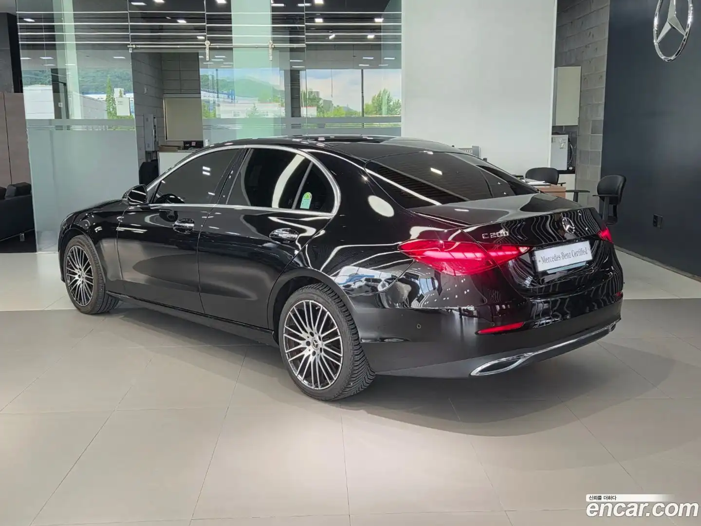 C-Class Mercedes-Benz 2024.11-OUTER-002