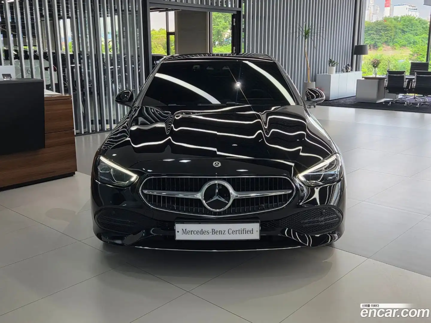 C-Class Mercedes-Benz 2024.11-OUTER-003