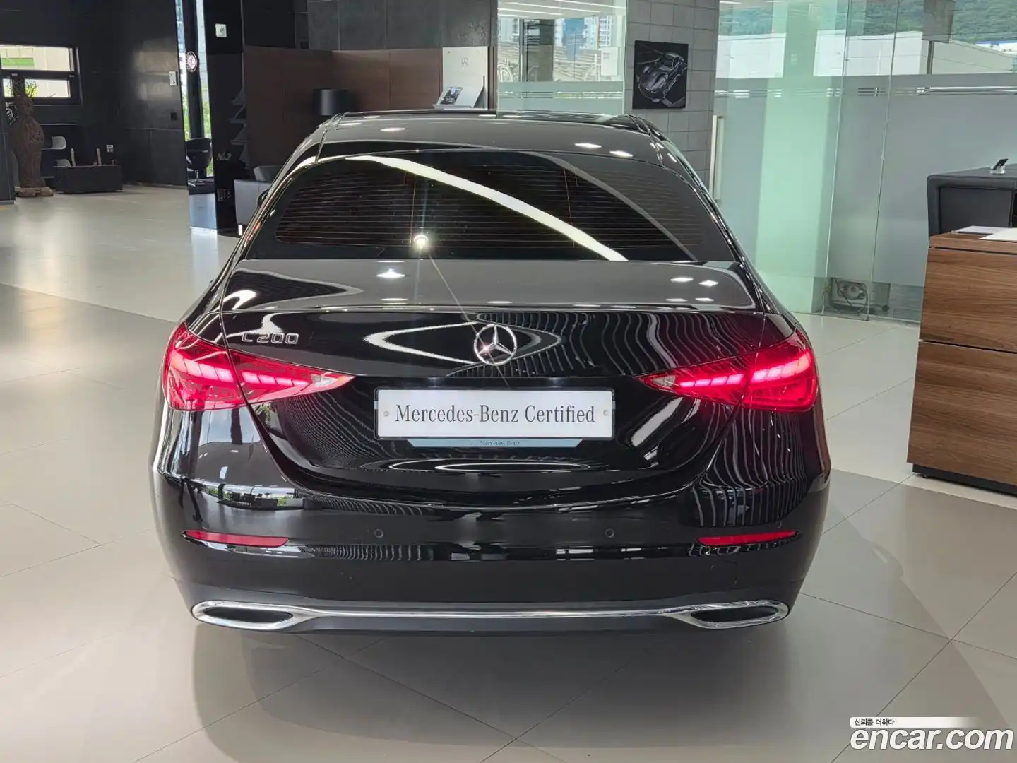 C-Class Mercedes-Benz 2024.11-OUTER-004