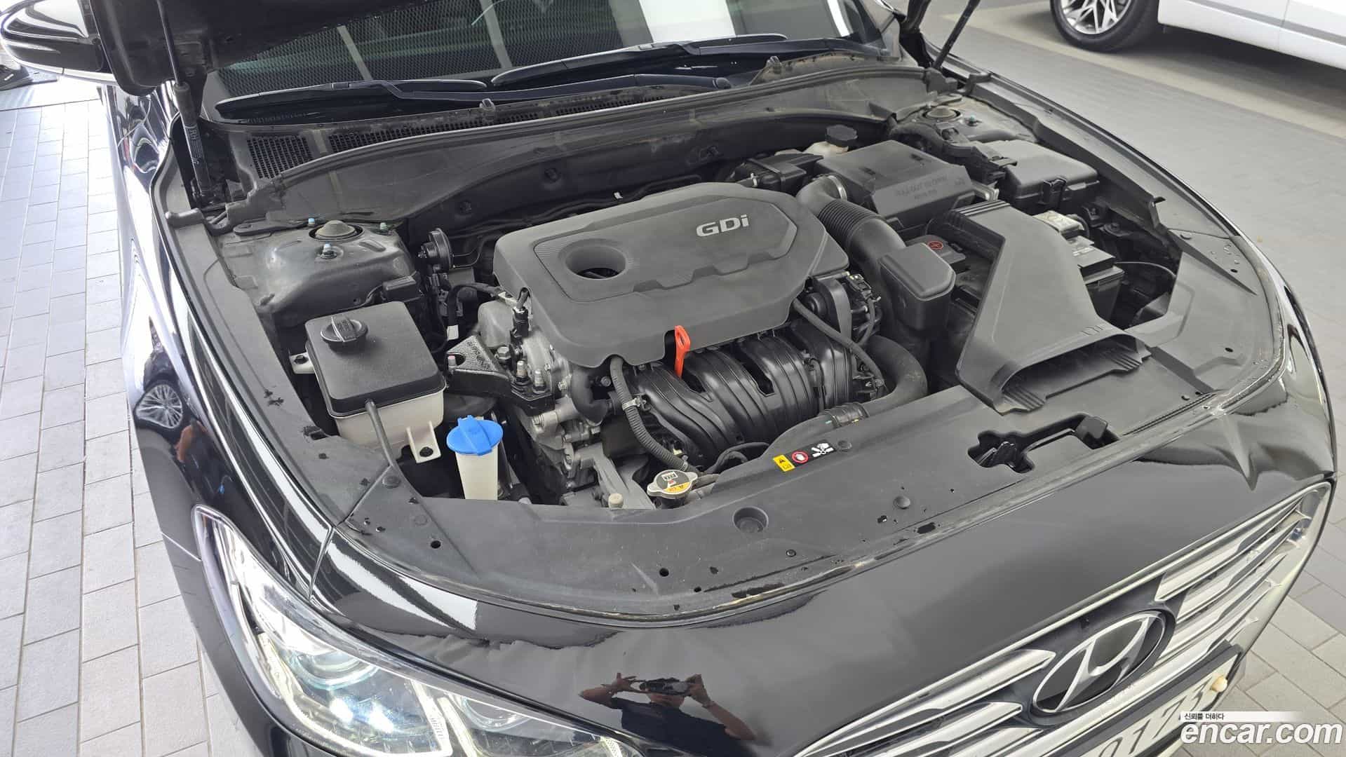 Grandeur Hyundai 2016.11-OUTER-006