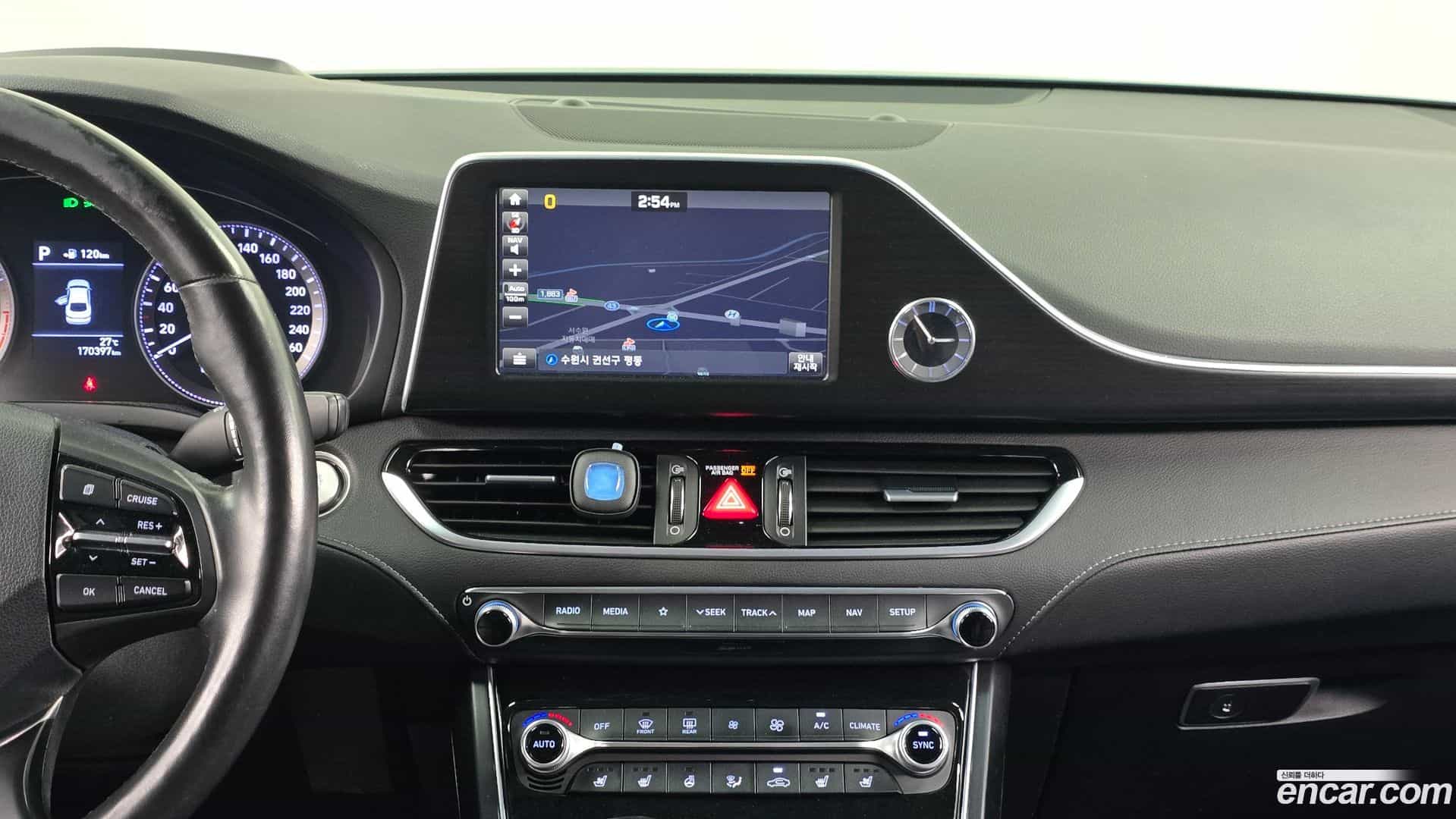Grandeur Hyundai 2016.11-OPTION-016