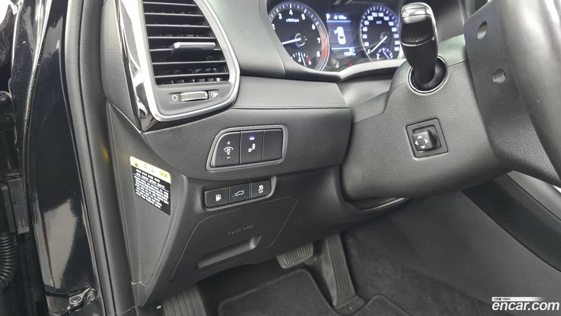 Grandeur Hyundai 2016.11-OPTION-021