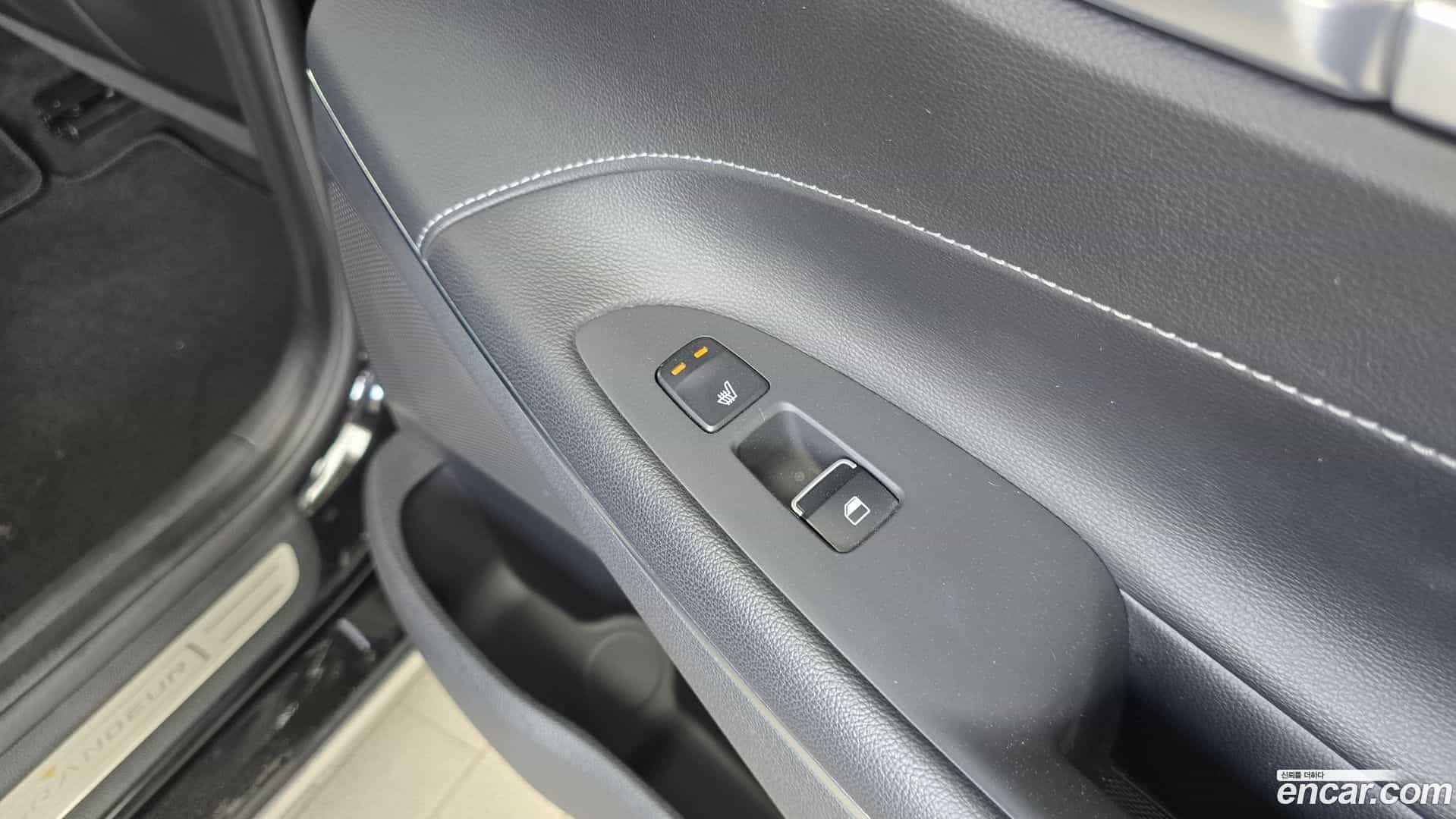 Grandeur Hyundai 2016.11-OPTION-022
