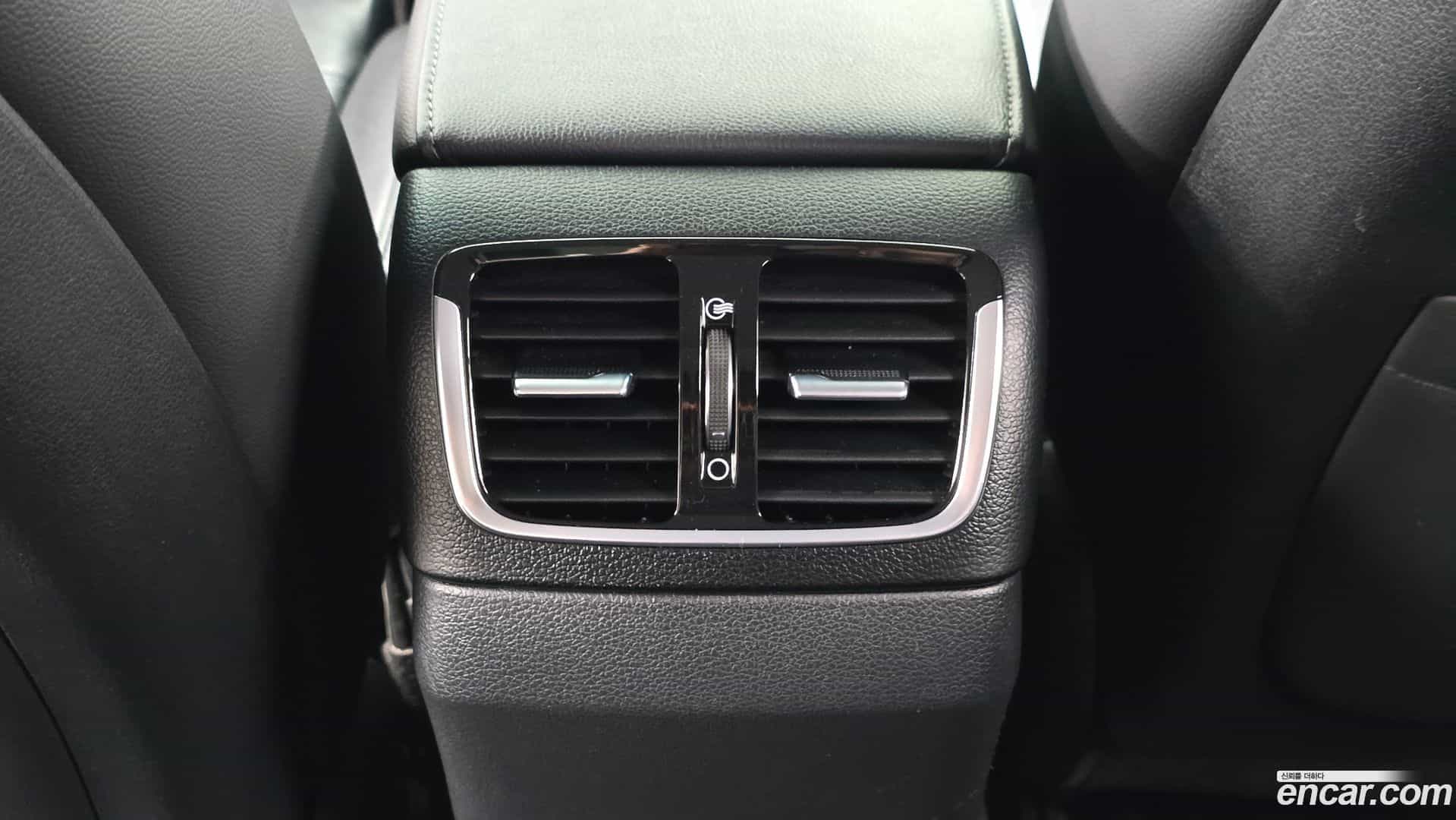 Grandeur Hyundai 2016.11-OPTION-023