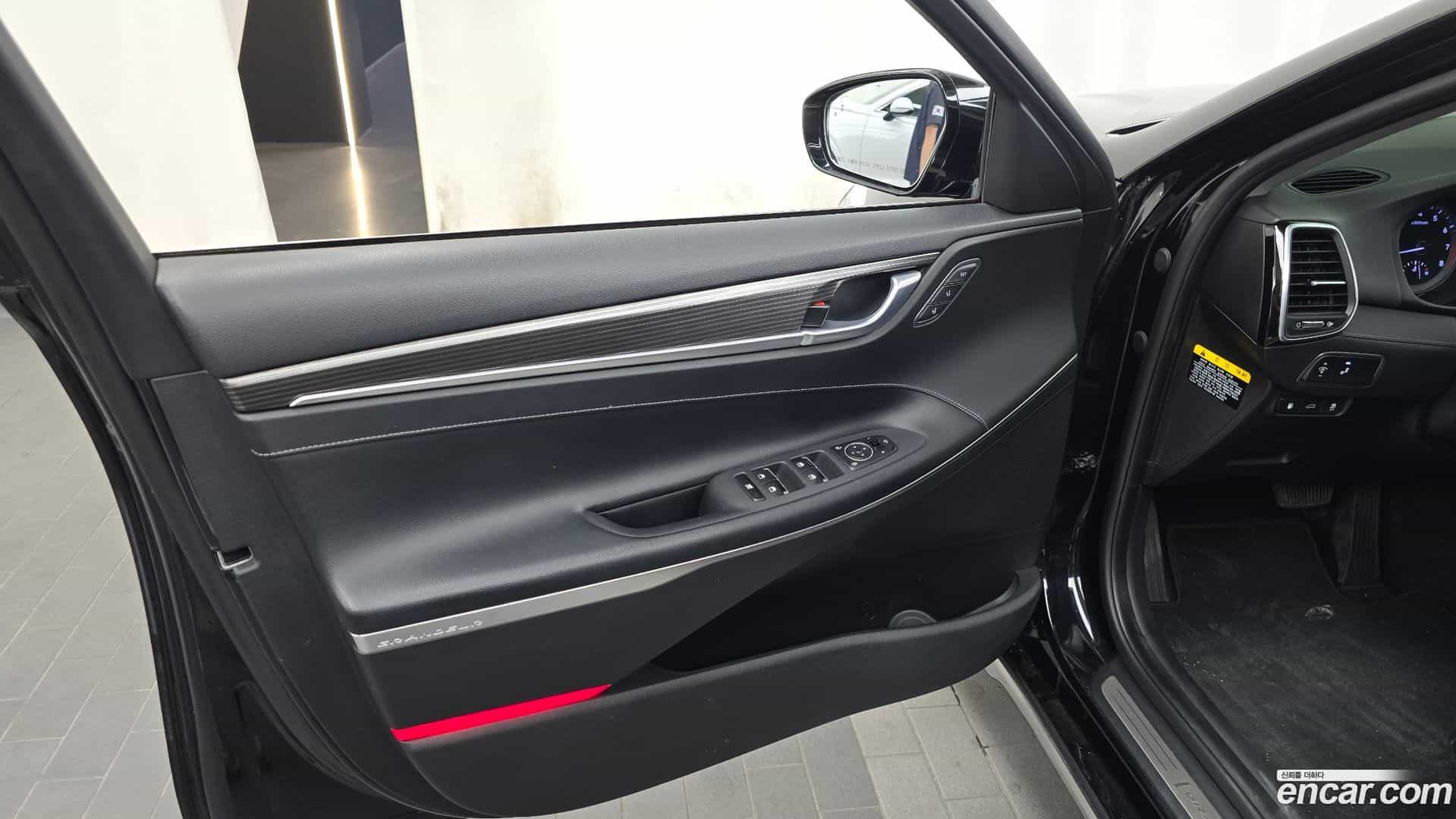 Grandeur Hyundai 2016.11-INNER-034