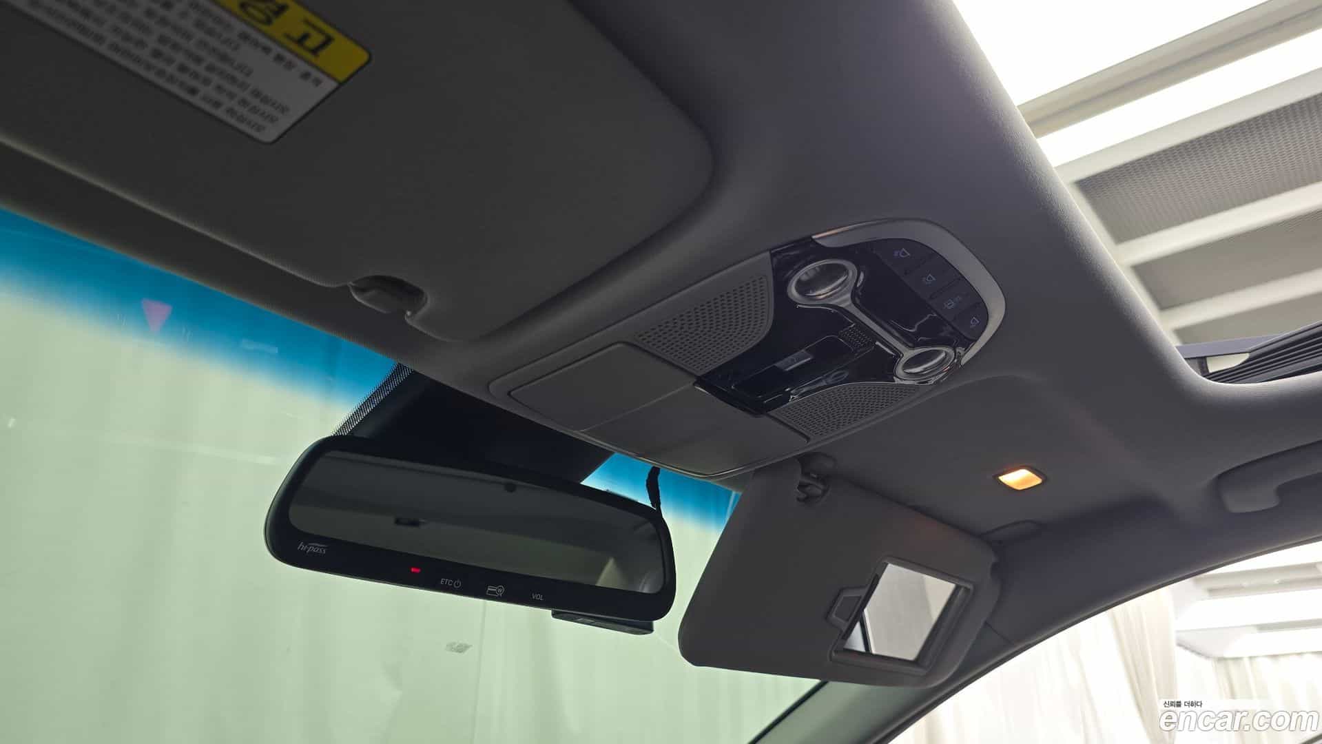 Grandeur Hyundai 2016.11-OPTION-044