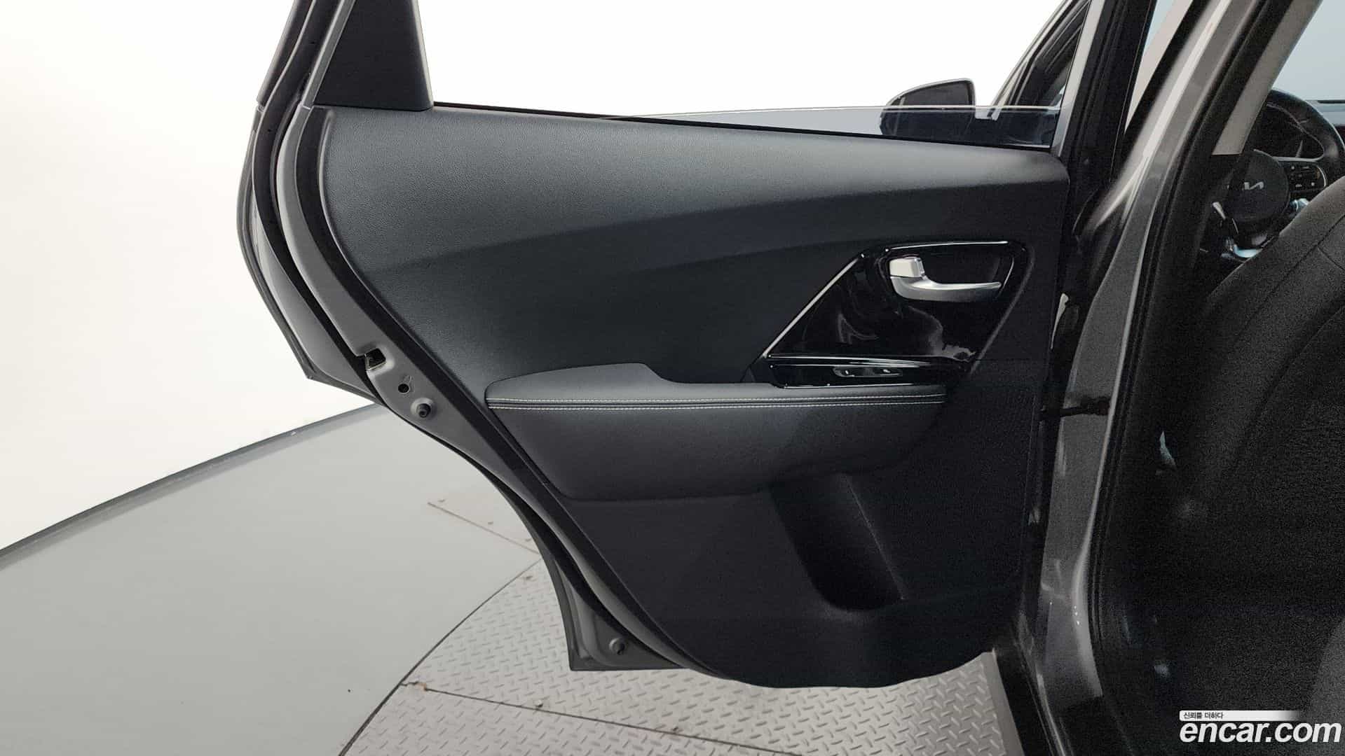 Niro Kia 2021.5-INNER-035