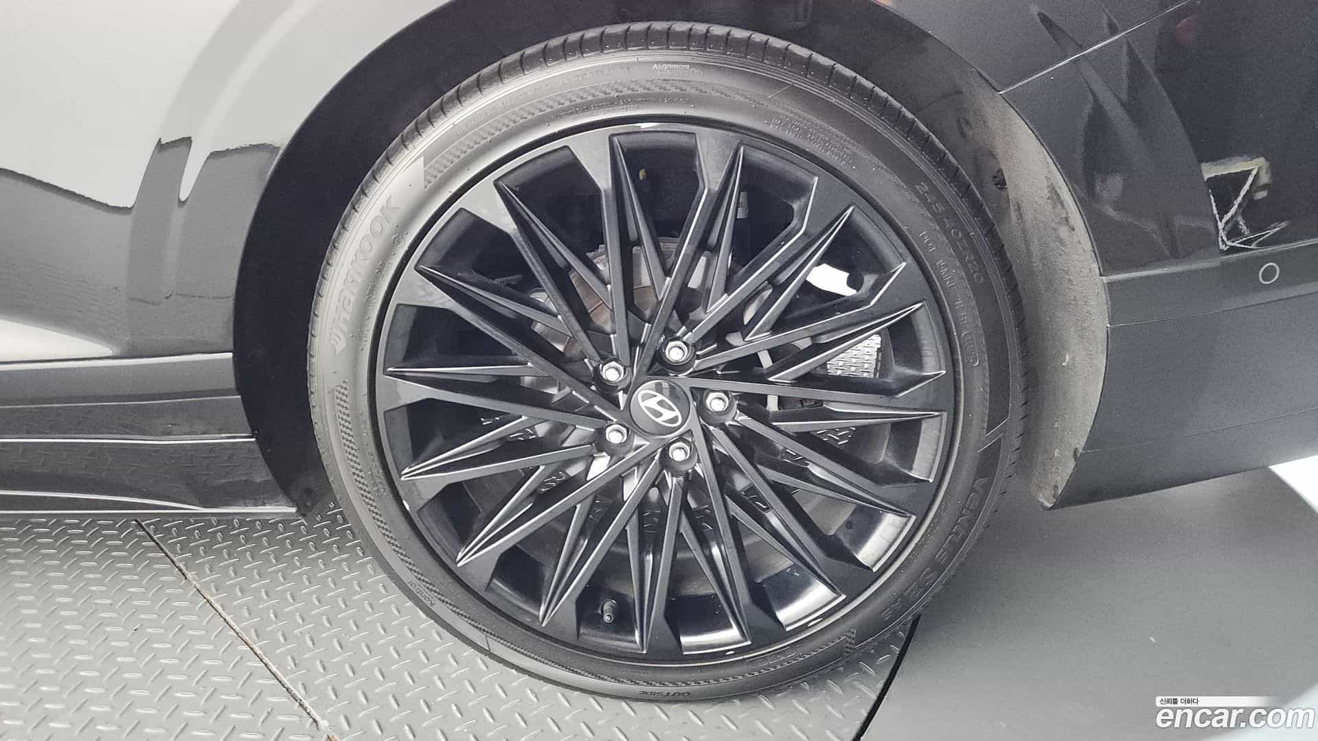 Grandeur Hyundai 2023.4-OUTER-031