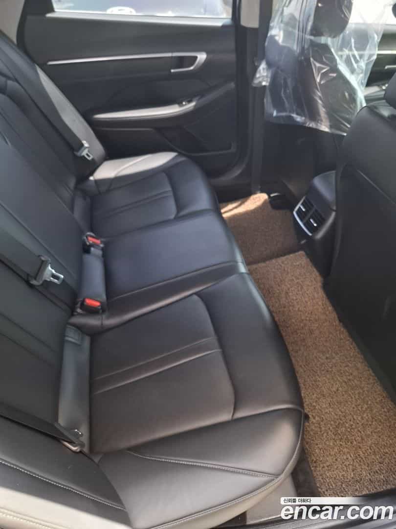 Sonata Hyundai 2022.1-INNER-010