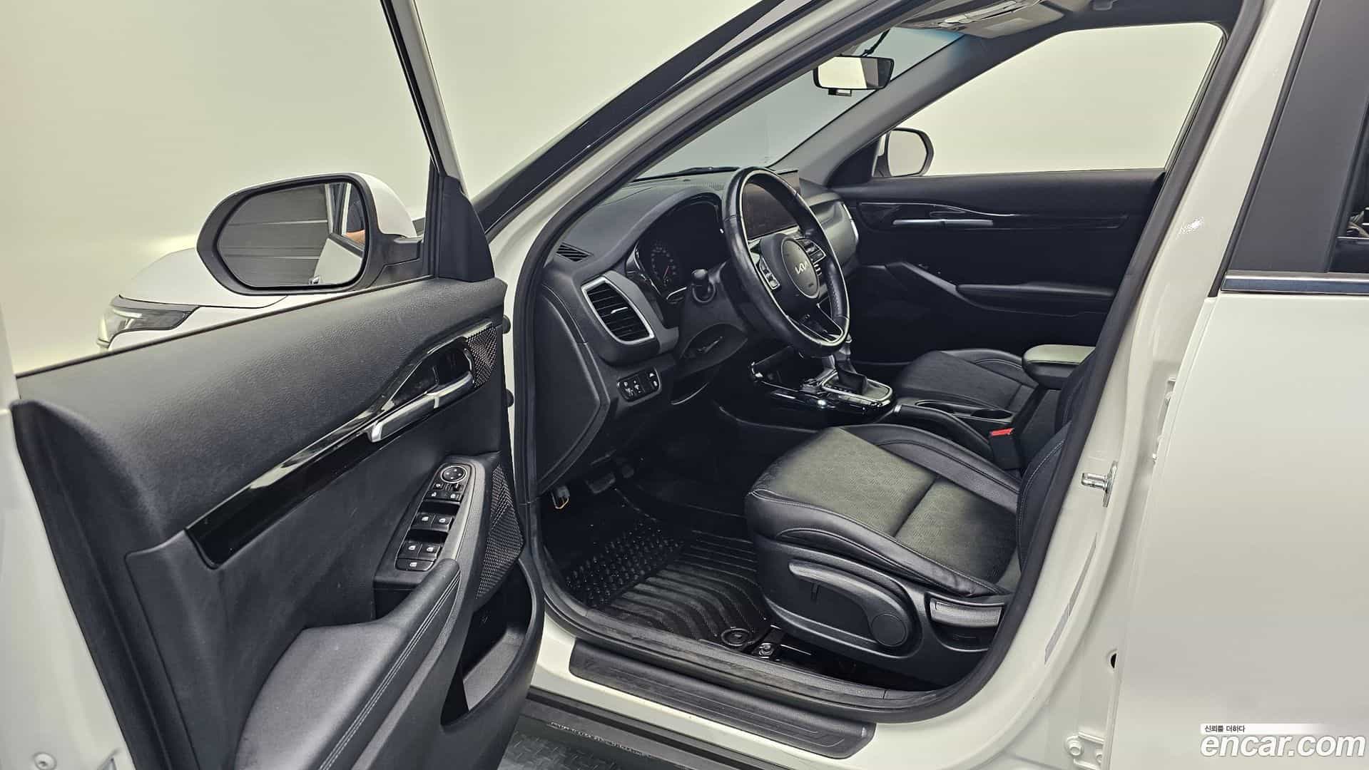 Seltos Kia 2021.10-INNER-010