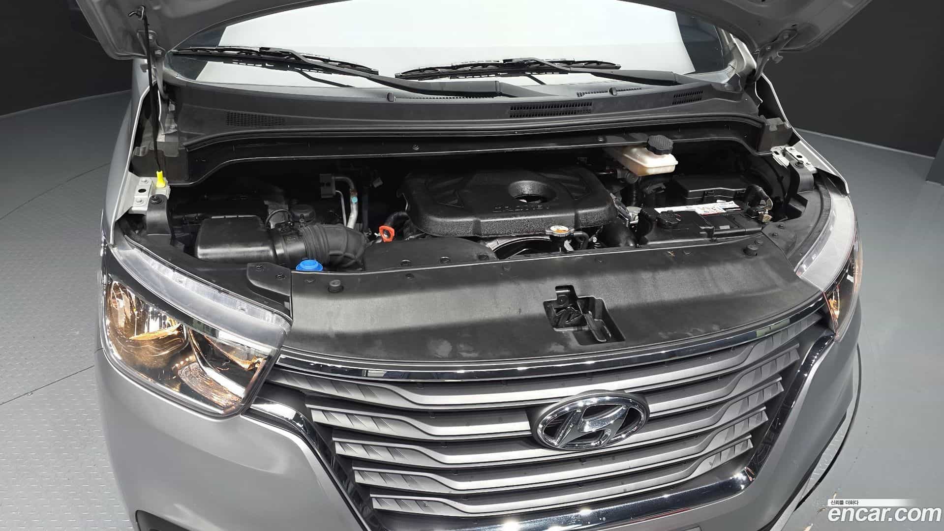 Starex Hyundai 2018.6-OUTER-006