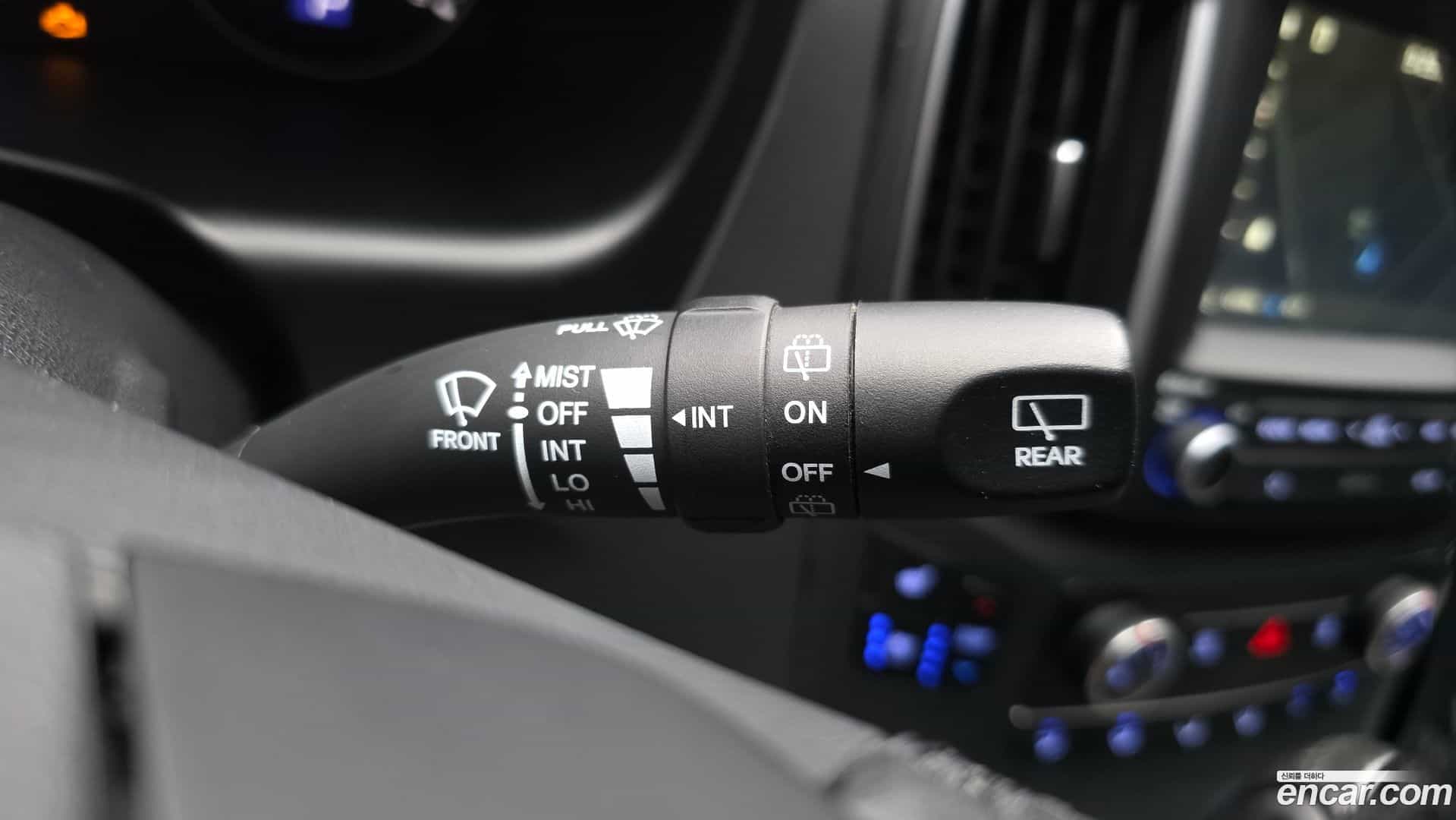 Starex Hyundai 2018.6-OPTION-042