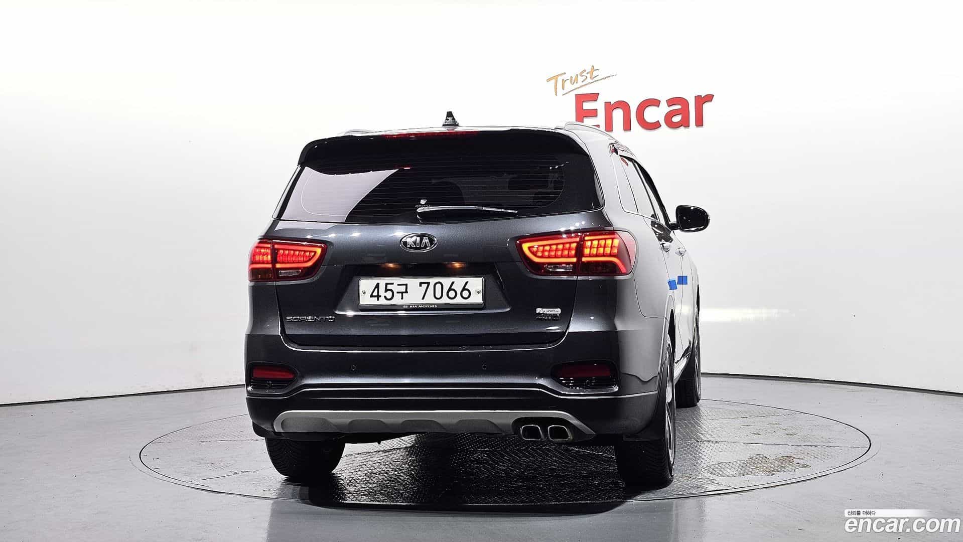 Sorento Kia 2018.9-OUTER-004