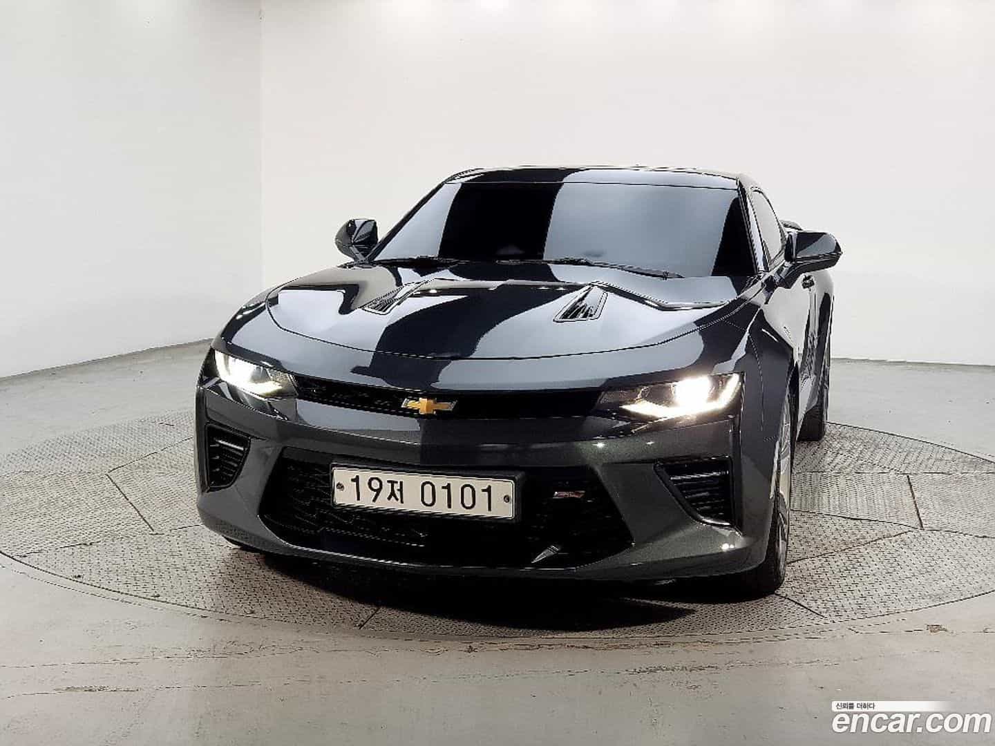 Camaro Chevrolet 2016.9-OUTER-002