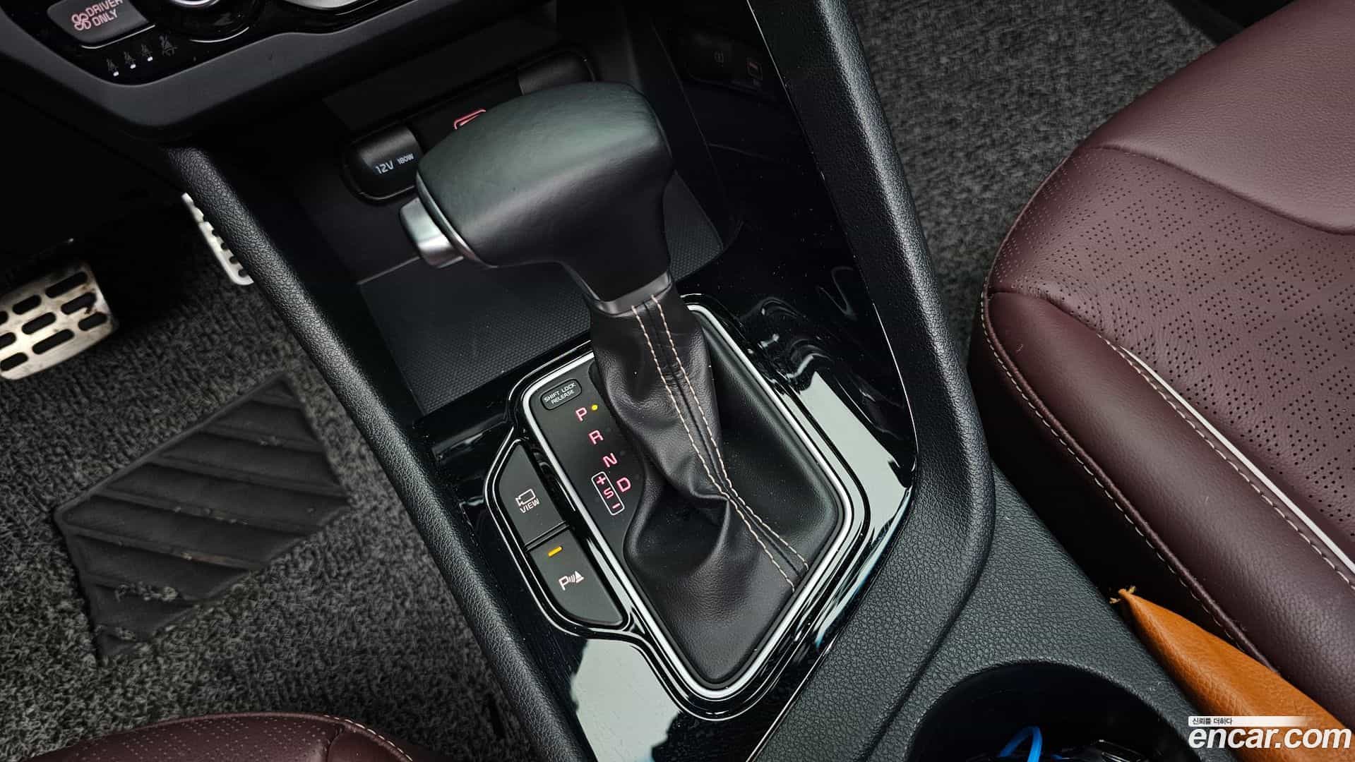 Niro Kia 2019.3-INNER-009