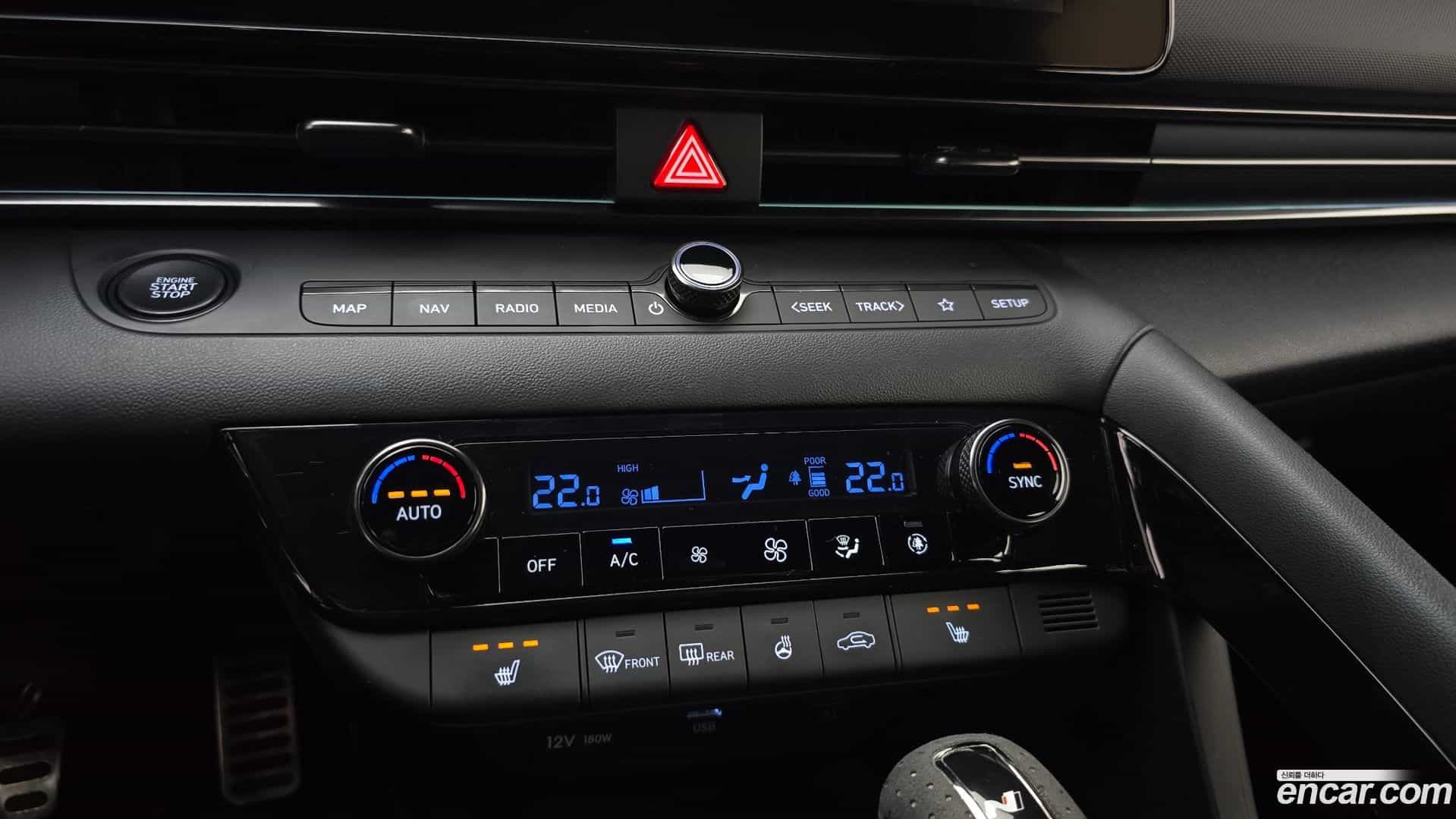 AVANTE Hyundai 2021.11-OPTION-021