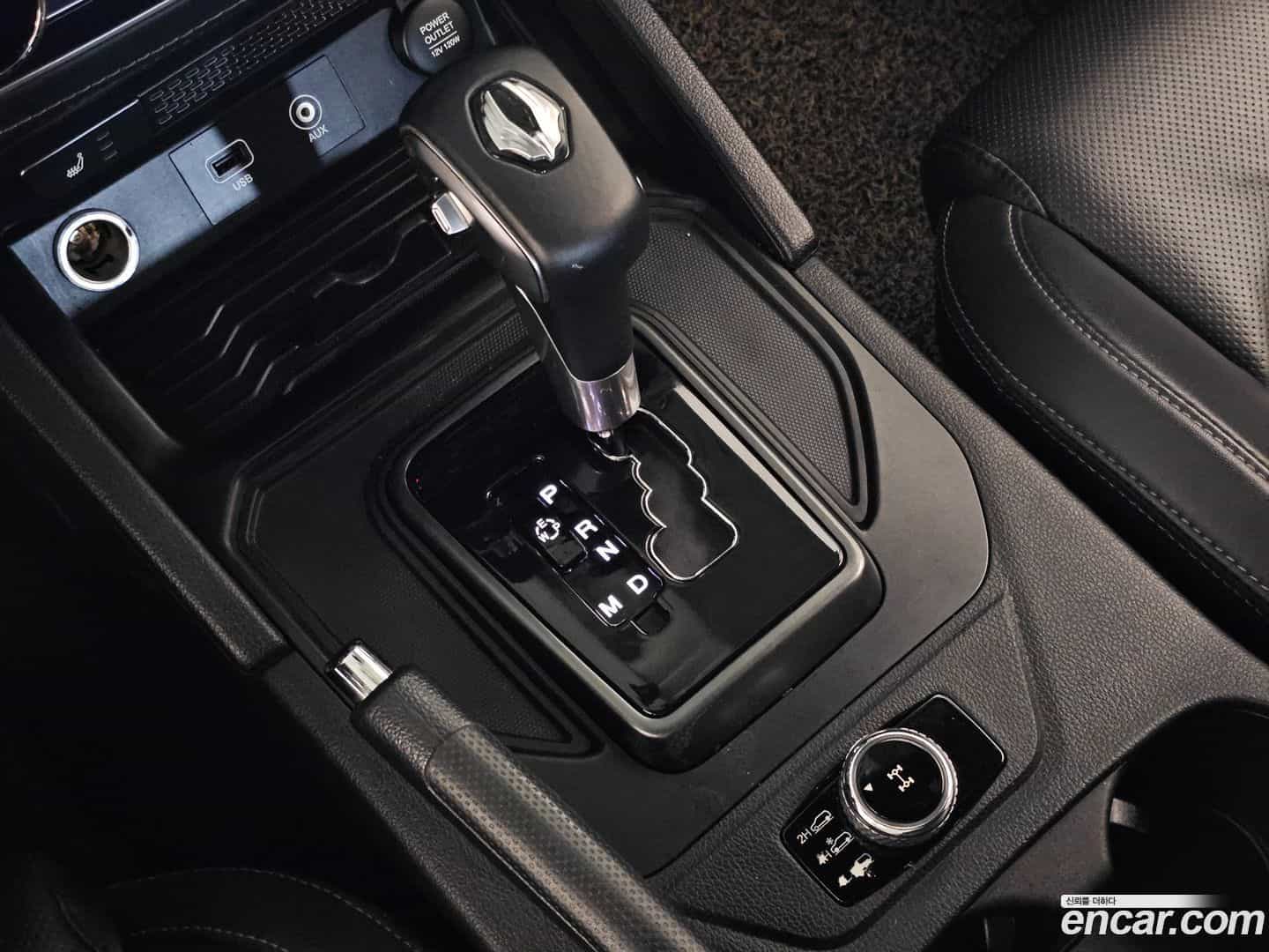 Rexton KG Mobility 2021.3-INNER-010