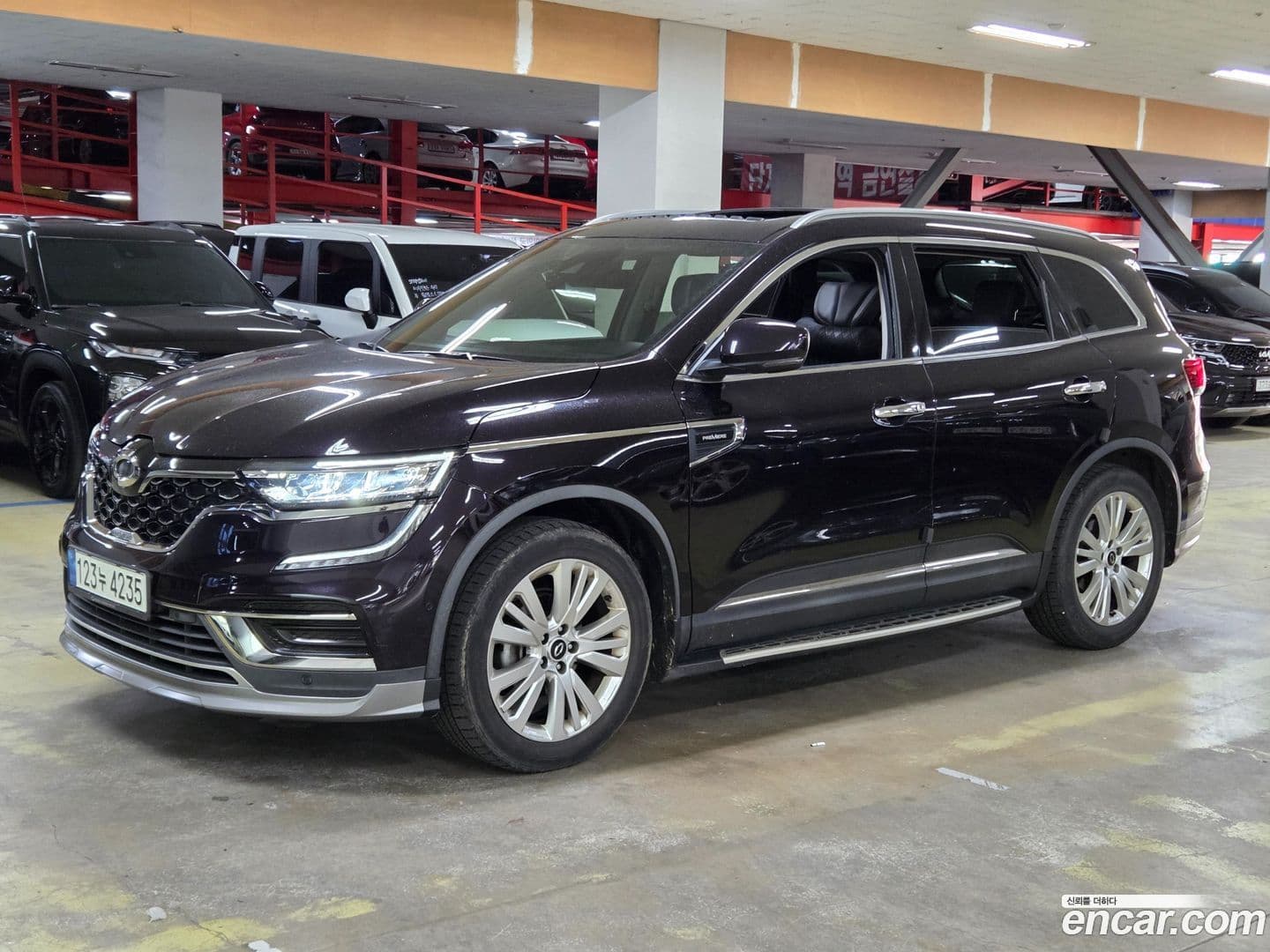 Main__Slider__Photo:QM6 Renault Korea 2022.1-0