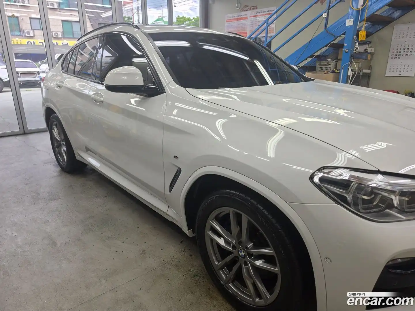 X4 BMW 2020.0-OUTER-002