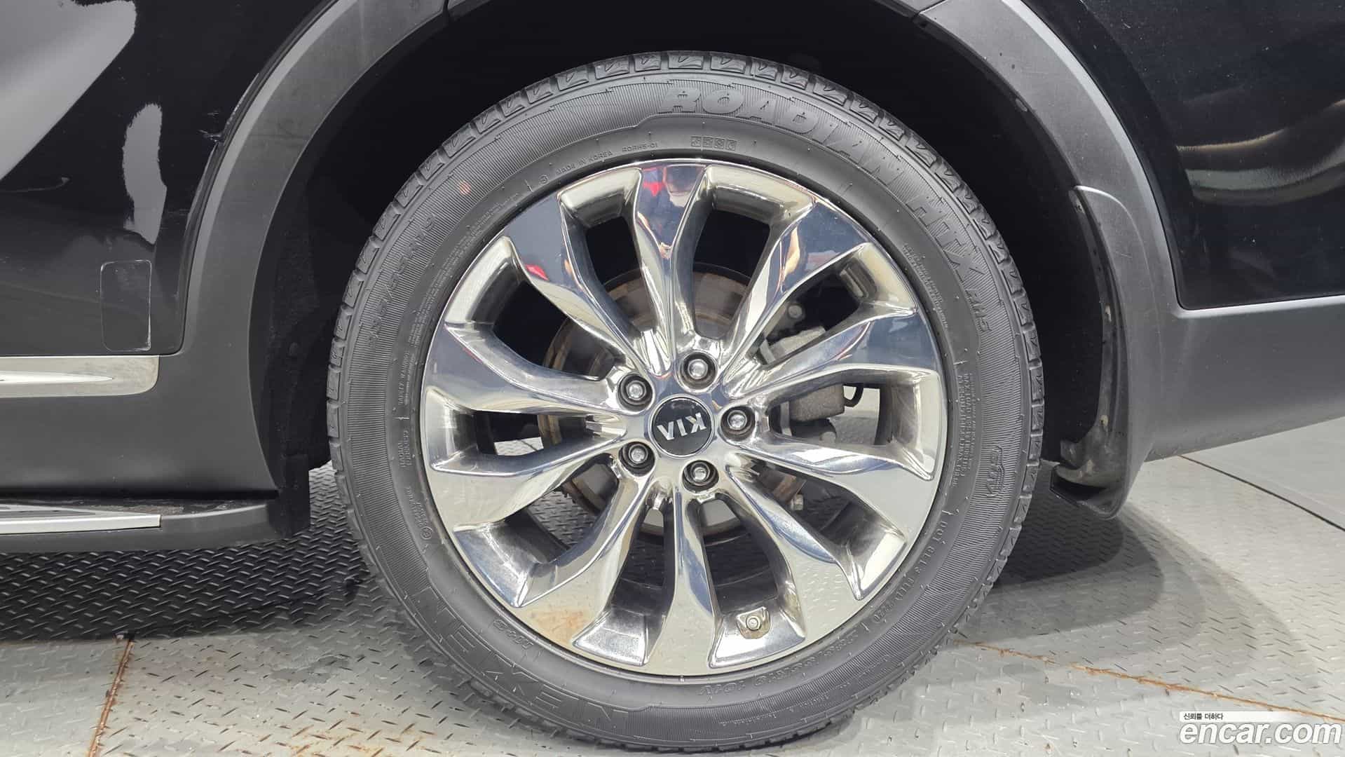 Sorento Kia 2017.8-OUTER-031