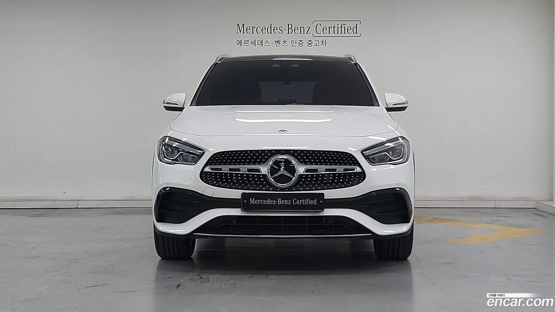 GLA-Class Mercedes-Benz 2023.4-OUTER-003