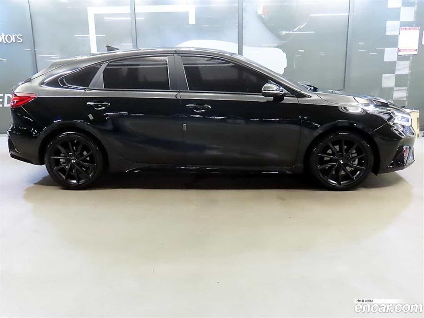 K3 Kia 2024.2-OUTER-003