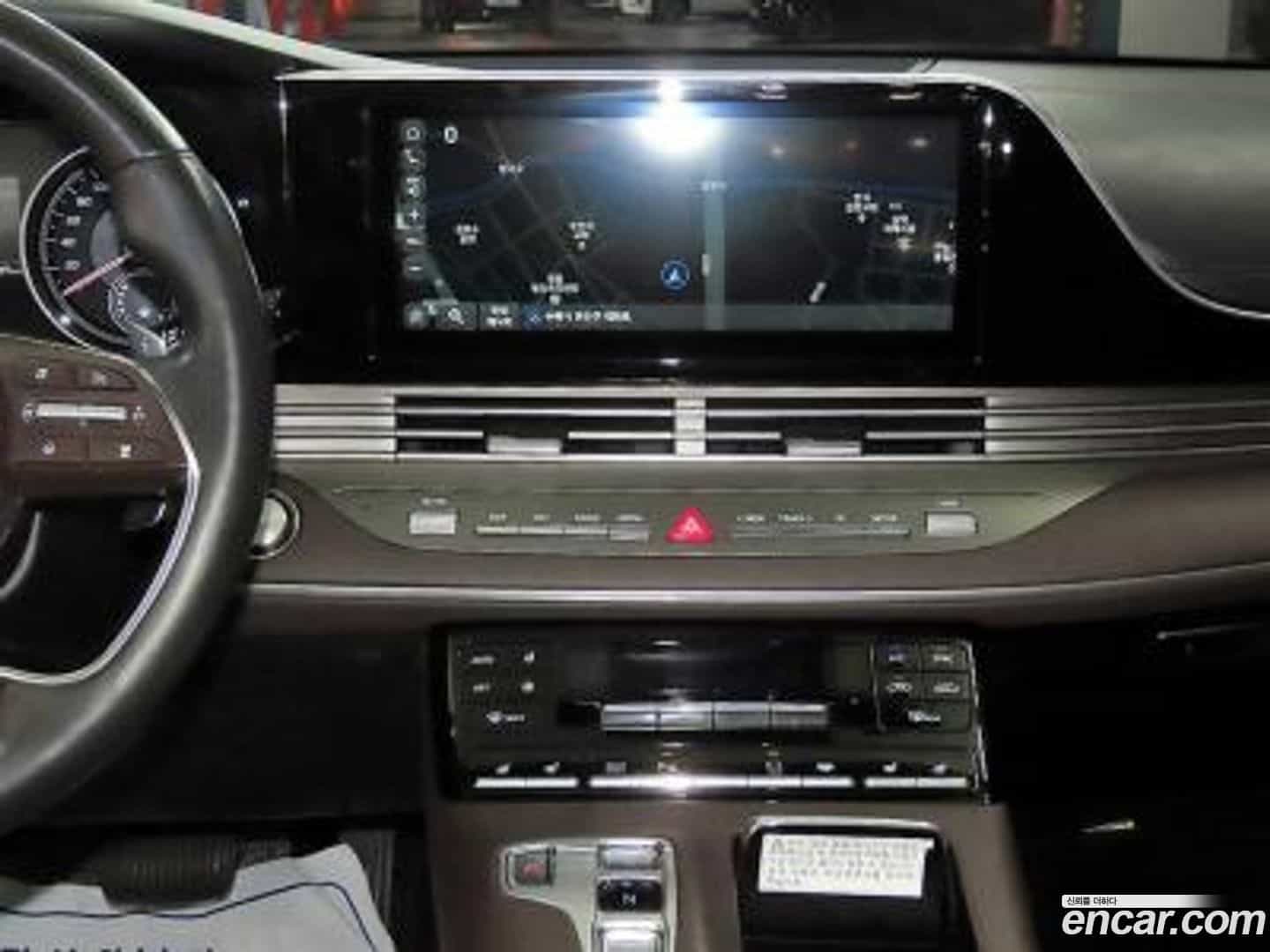 Grandeur Hyundai 2020.0-OPTION-015
