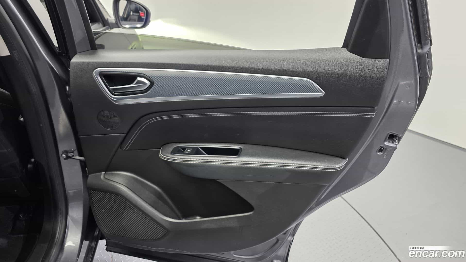 XM3 Renault Korea 2020.7-INNER-035