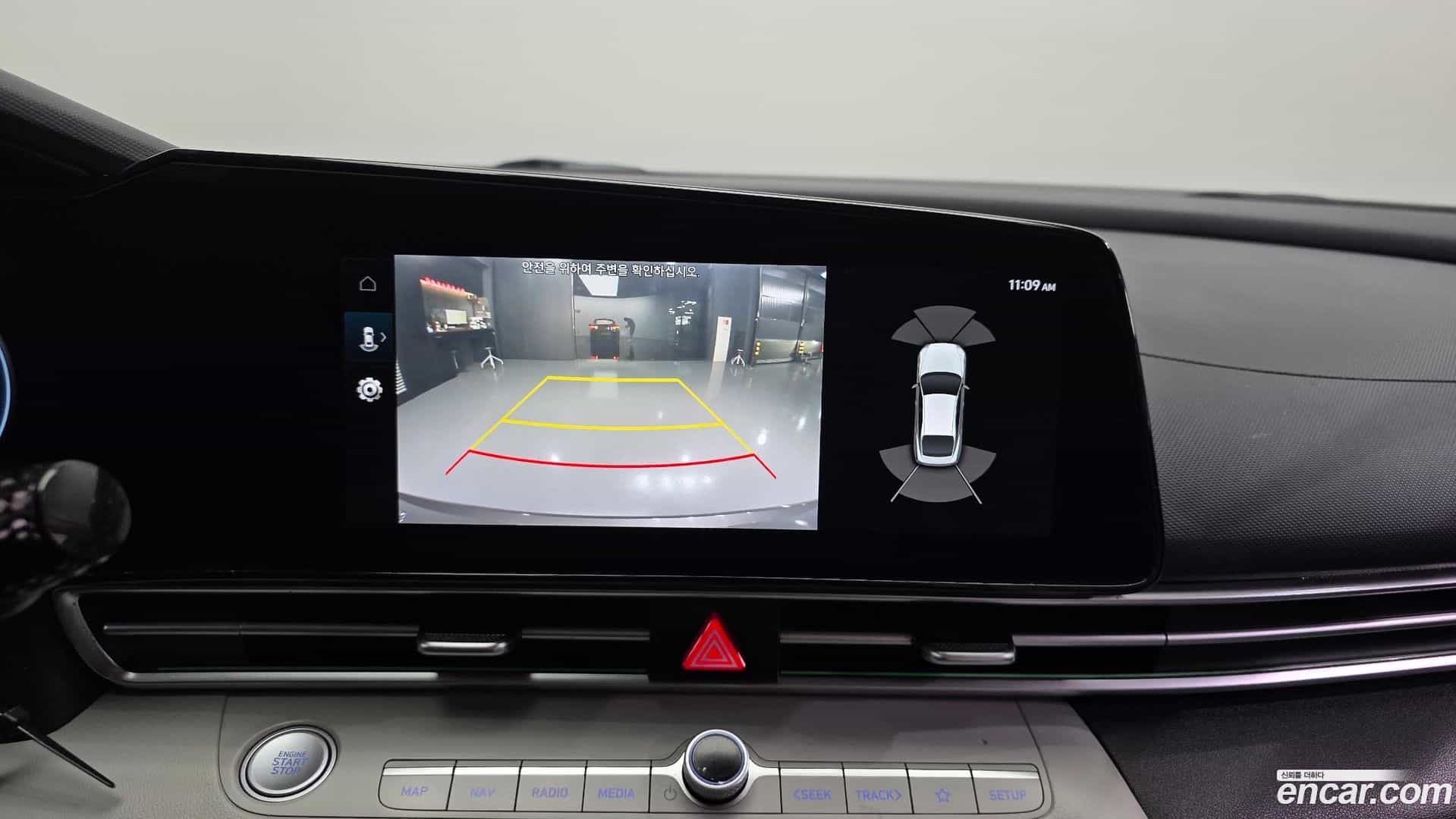 AVANTE Hyundai 2021.11-OPTION-019