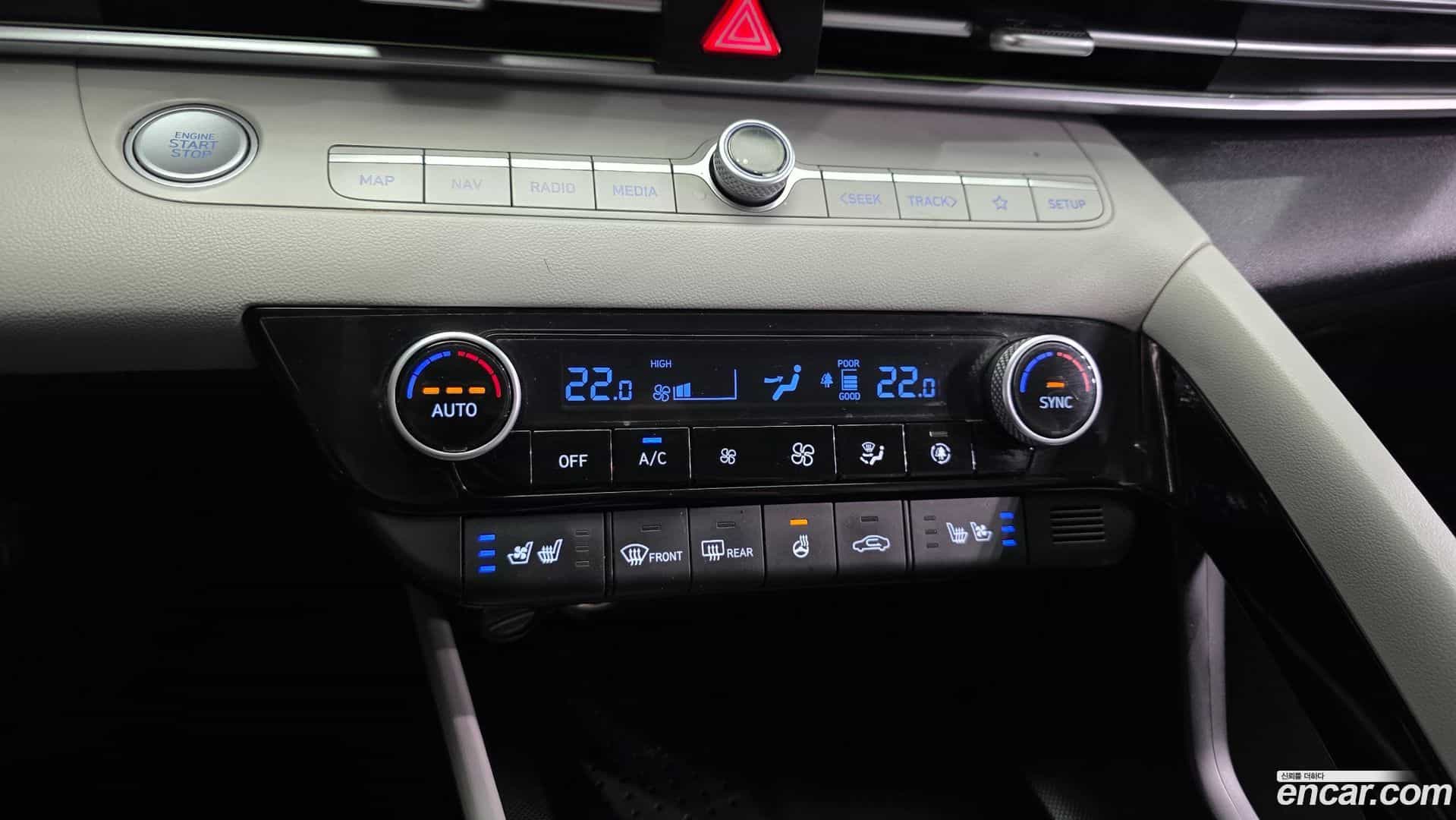 AVANTE Hyundai 2021.11-OPTION-021