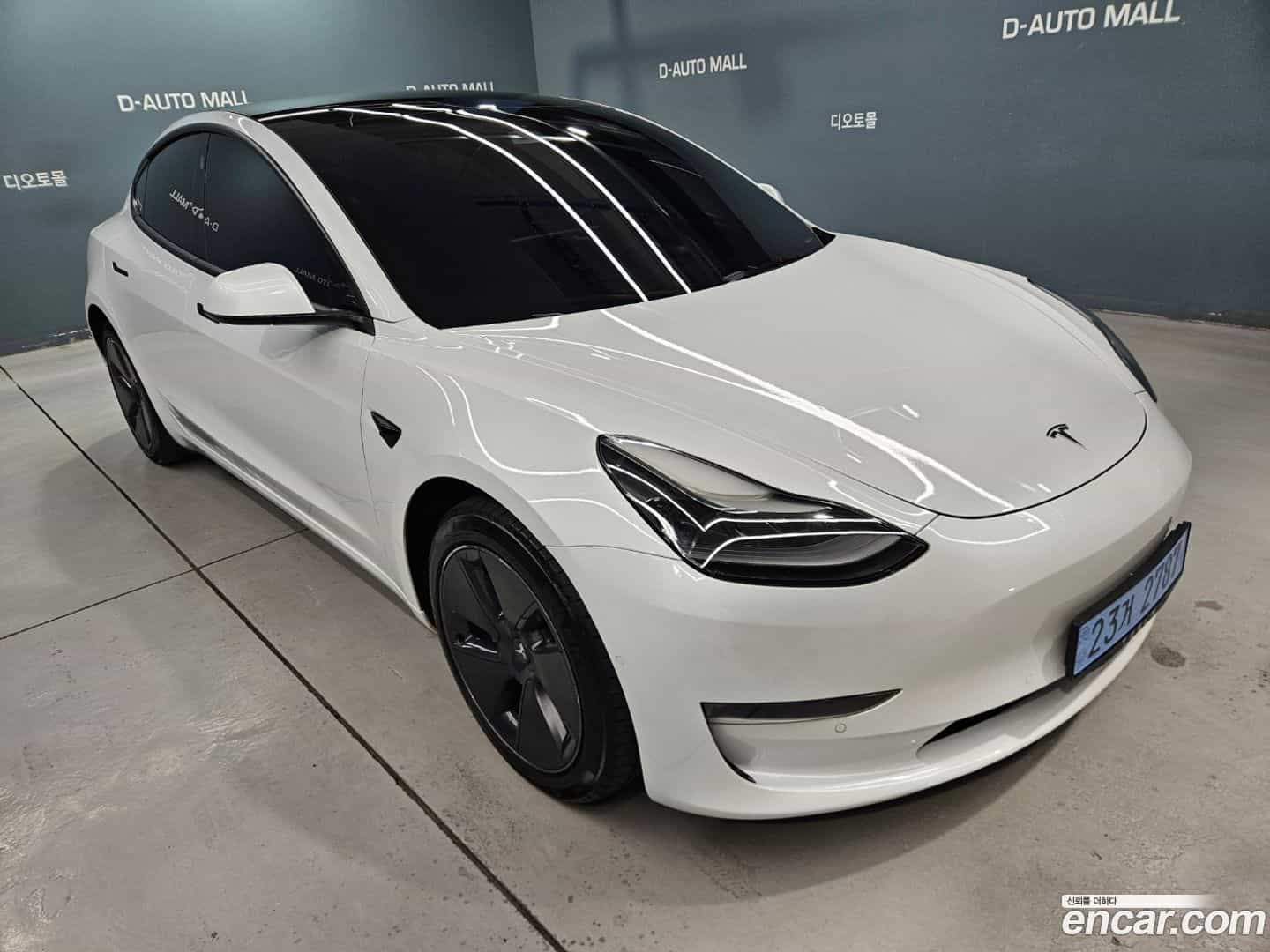 Model 3 Tesla 2022.1-OUTER-005
