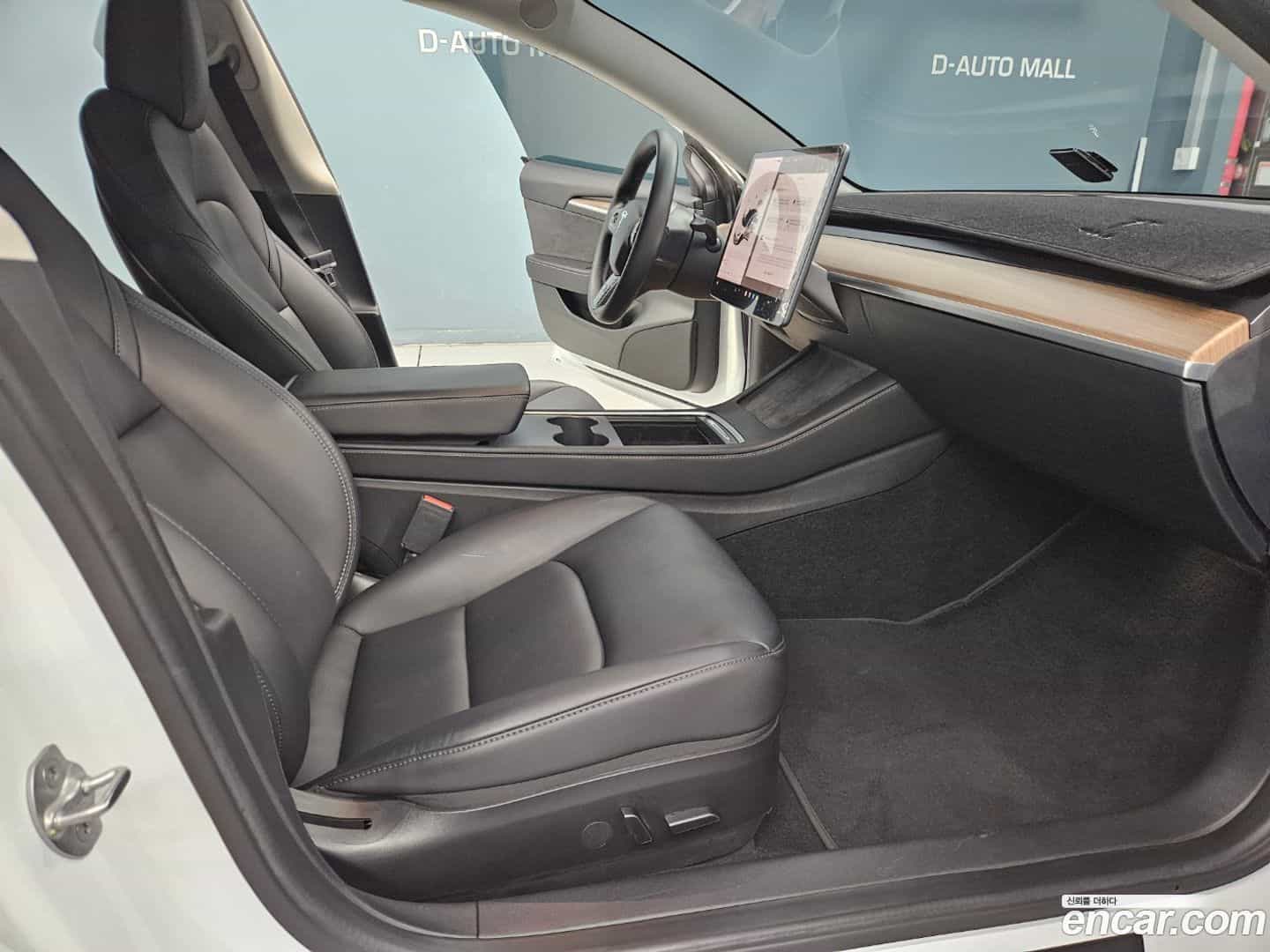 Model 3 Tesla 2022.1-OPTION-016