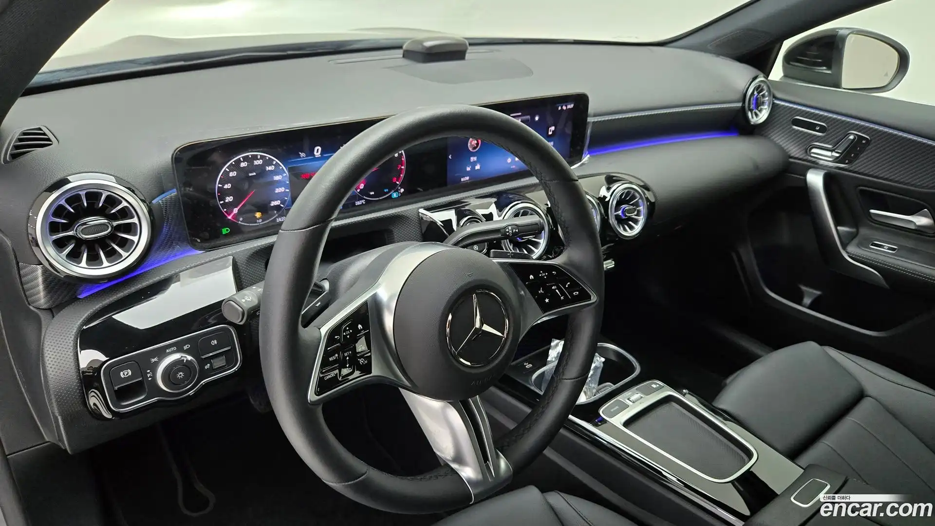 A-Class Mercedes-Benz 2024.11-OPTION-017