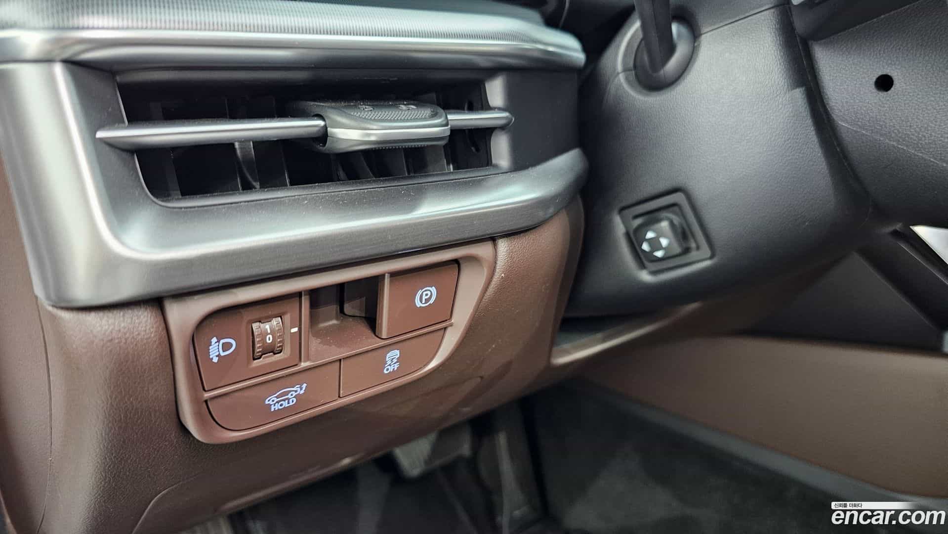 Grandeur Hyundai 2022.11-OPTION-021