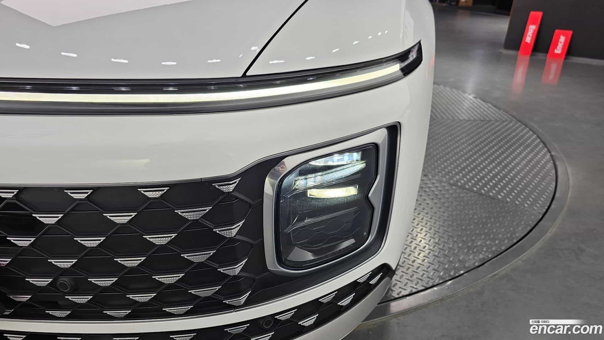 Grandeur Hyundai 2022.11-OUTER-032