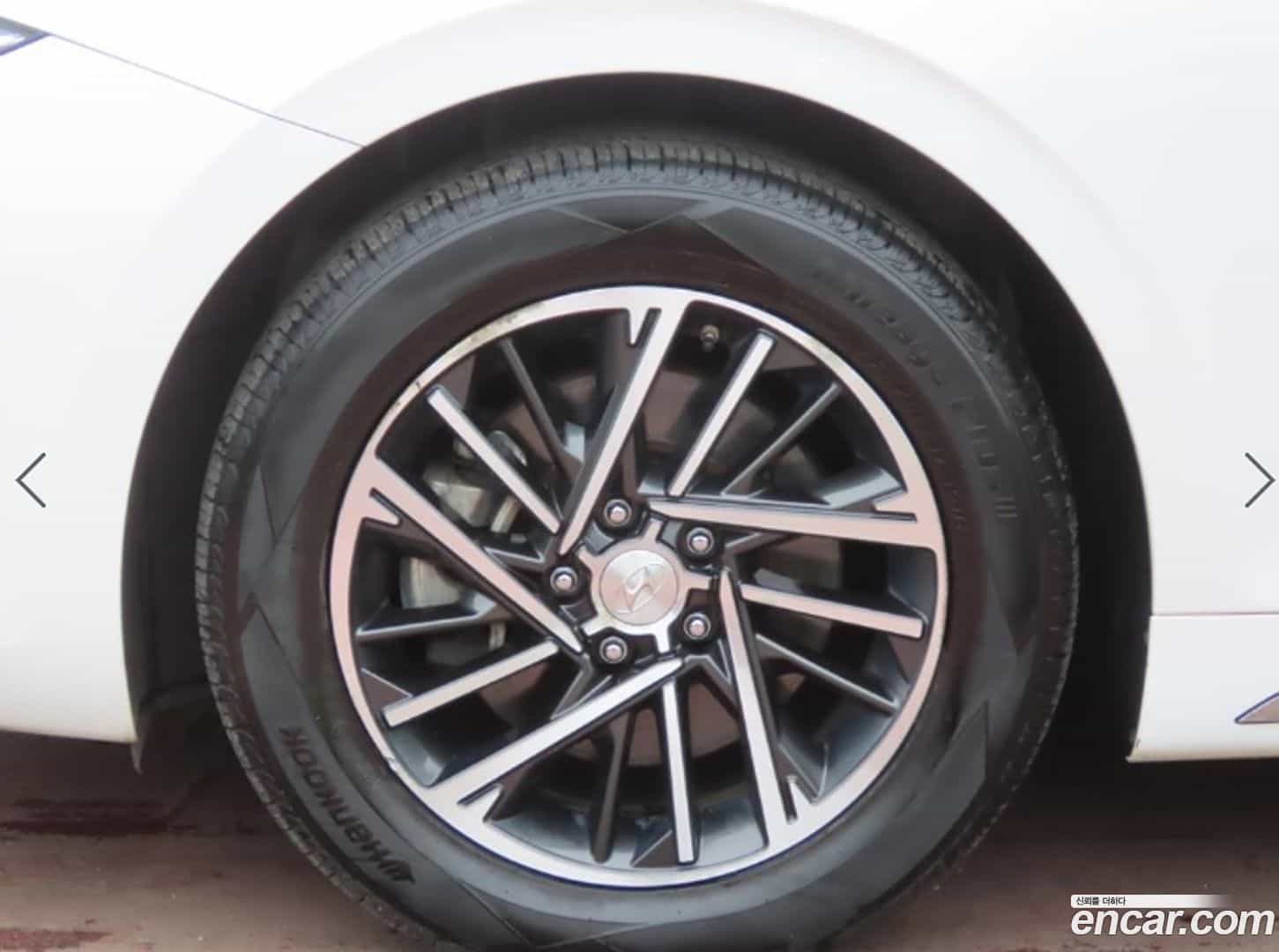Grandeur Hyundai 2020.4-OPTION-024