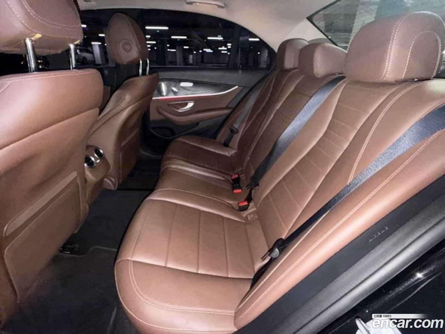 E-Class Mercedes-Benz 2018.5-INNER-007