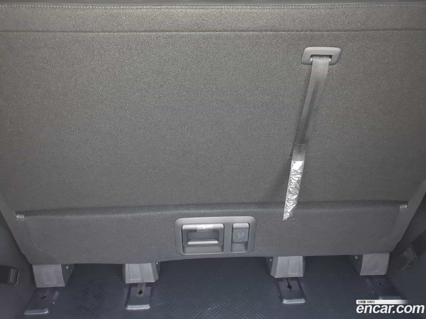 Staria Hyundai 2026.2-OPTION-018