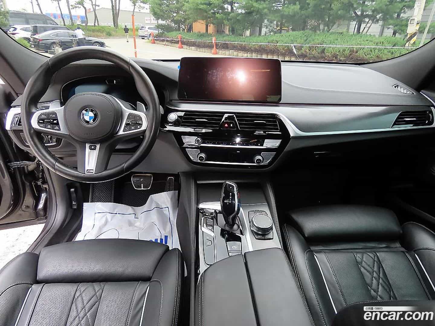 Gran Turismo BMW 2023.5-INNER-007