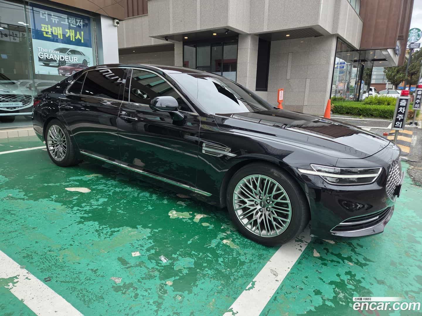 G90 Genesis 2021.1-OUTER-002