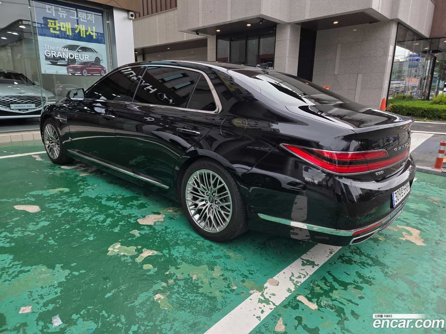G90 Genesis 2021.1-OUTER-004