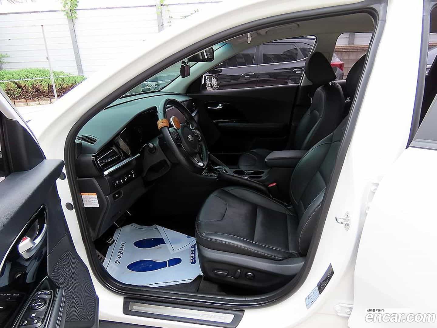 Niro Kia 2021.3-OUTER-005