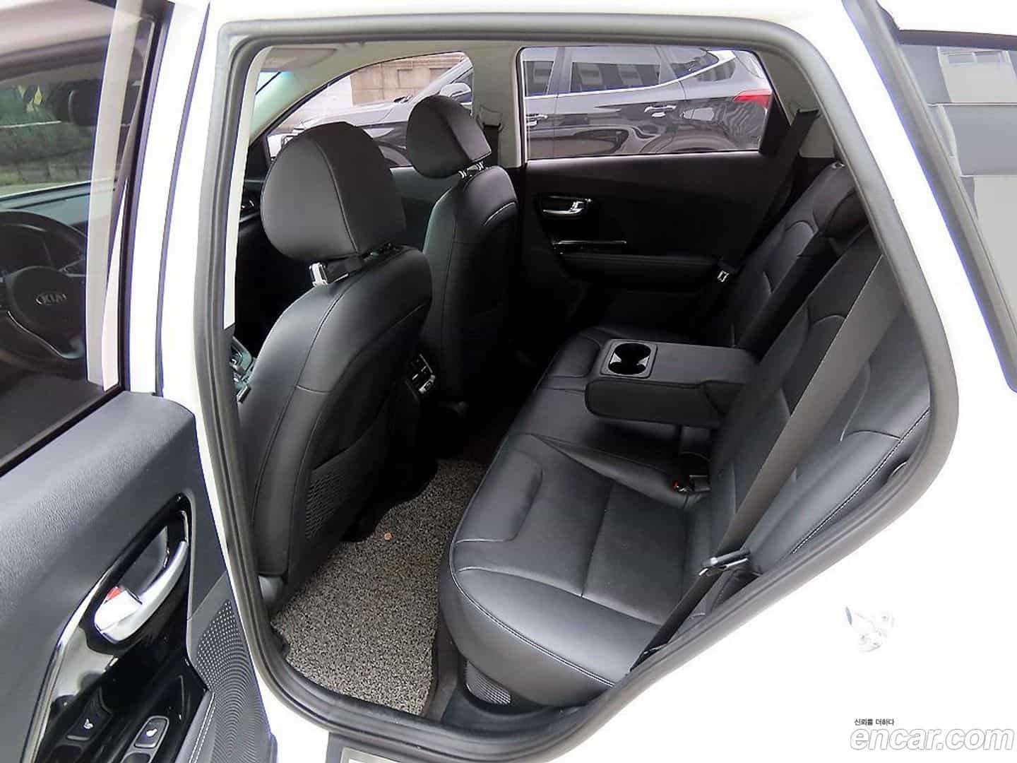 Niro Kia 2021.3-OUTER-006