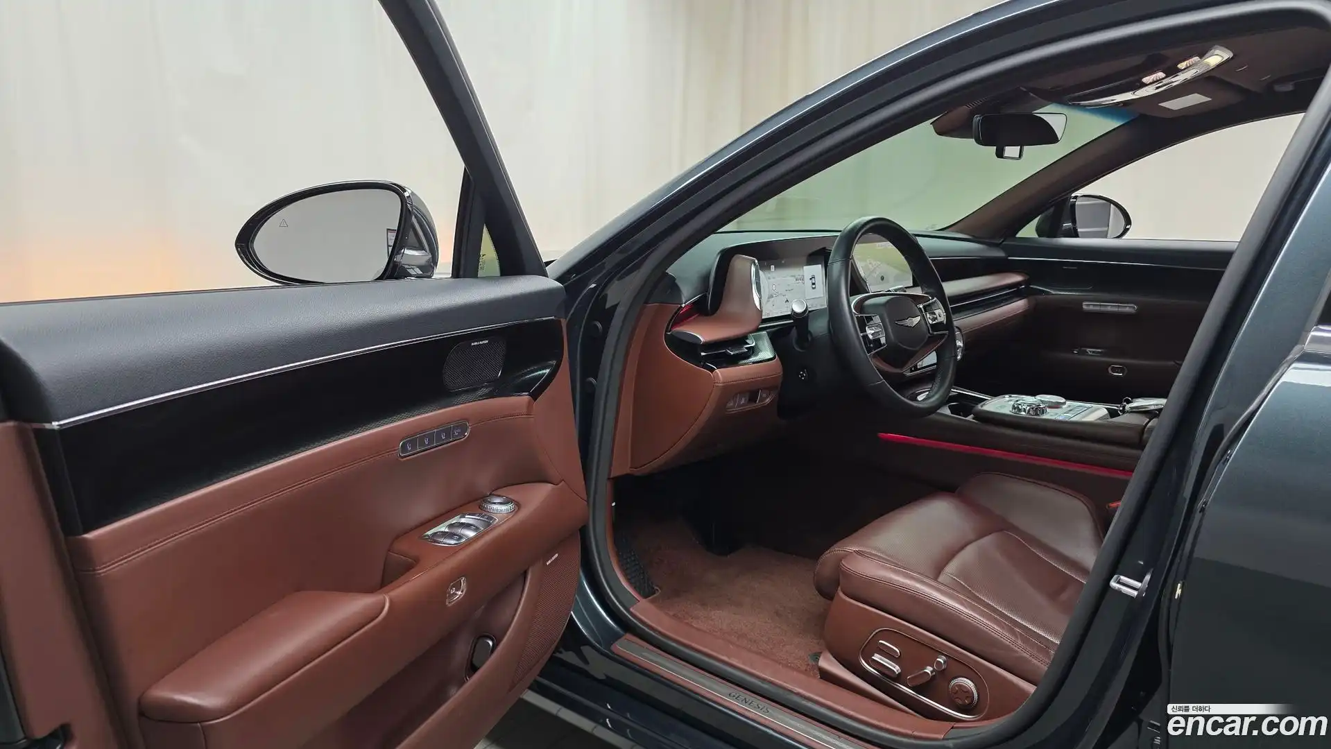 G90 Genesis 2022.8-INNER-010