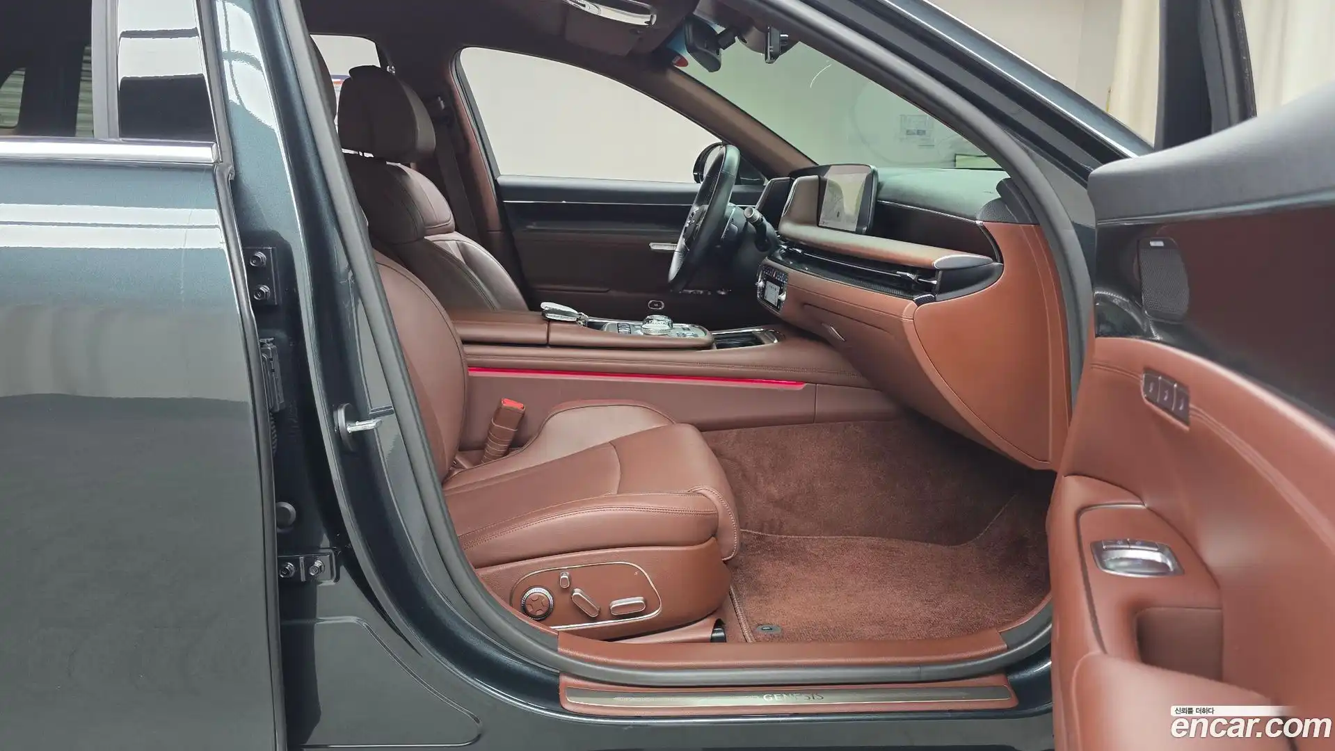 G90 Genesis 2022.8-INNER-036
