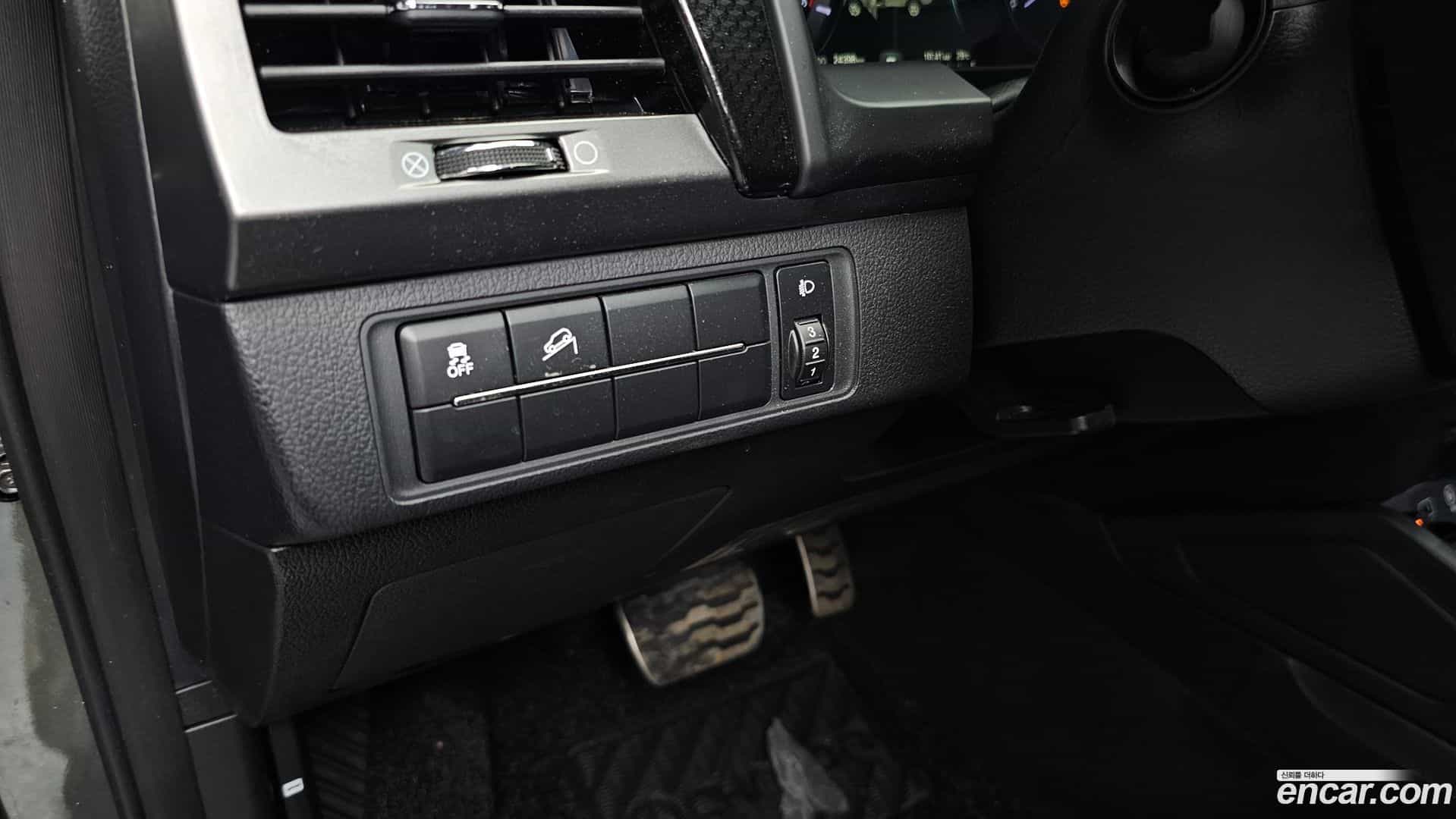 Rexton KG Mobility 2021.9-OPTION-040