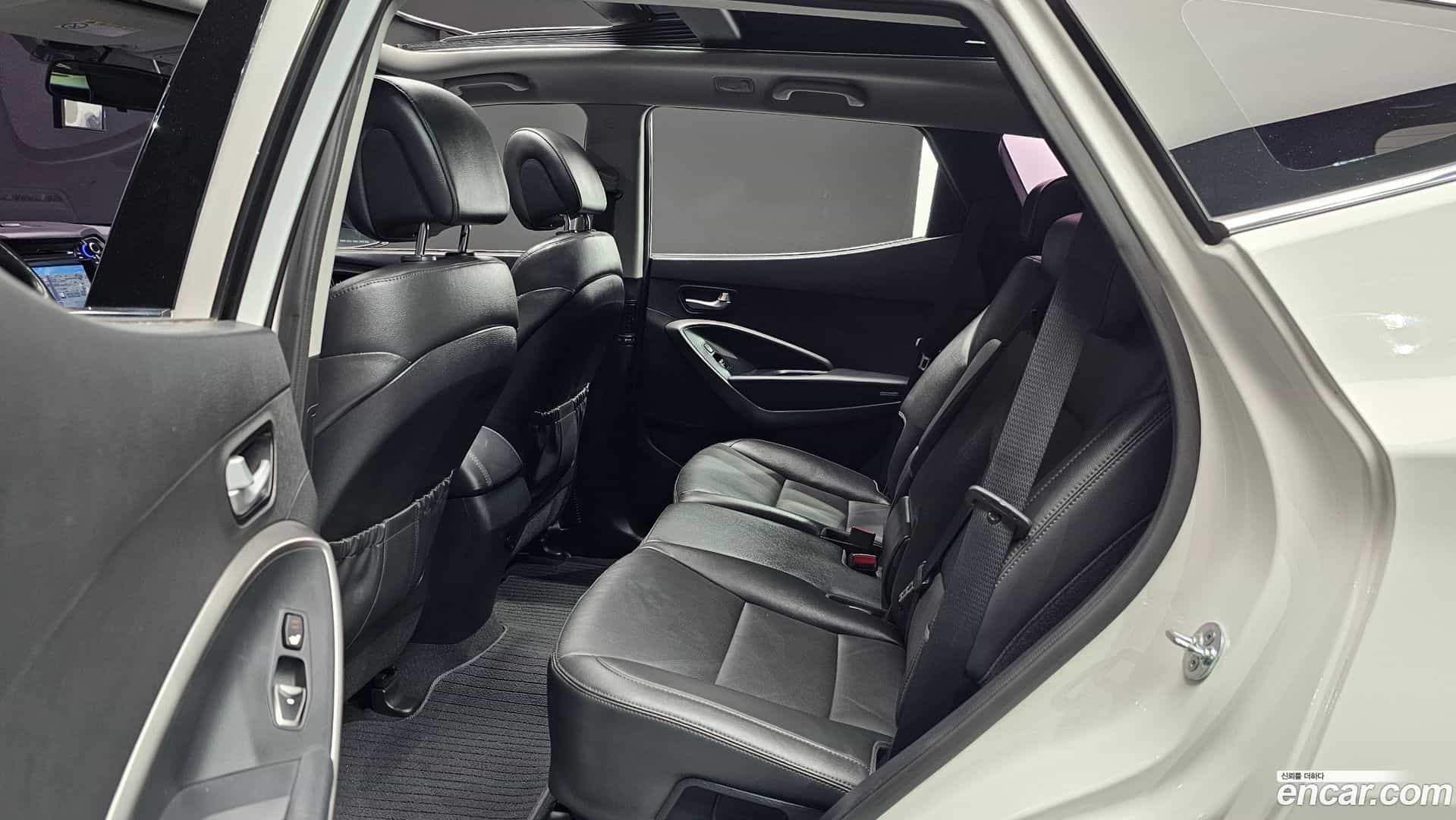 Santafe Hyundai 2015.7-OPTION-015