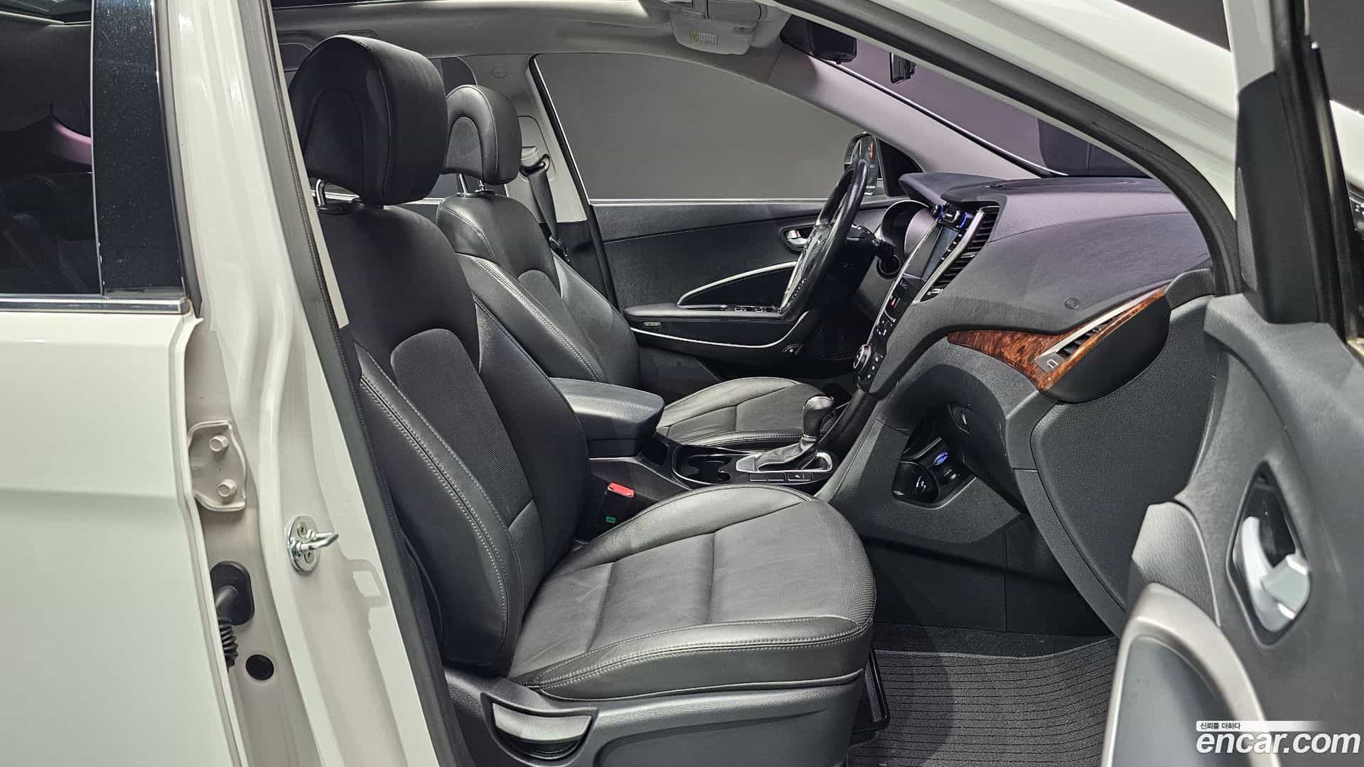 Santafe Hyundai 2015.7-OPTION-016