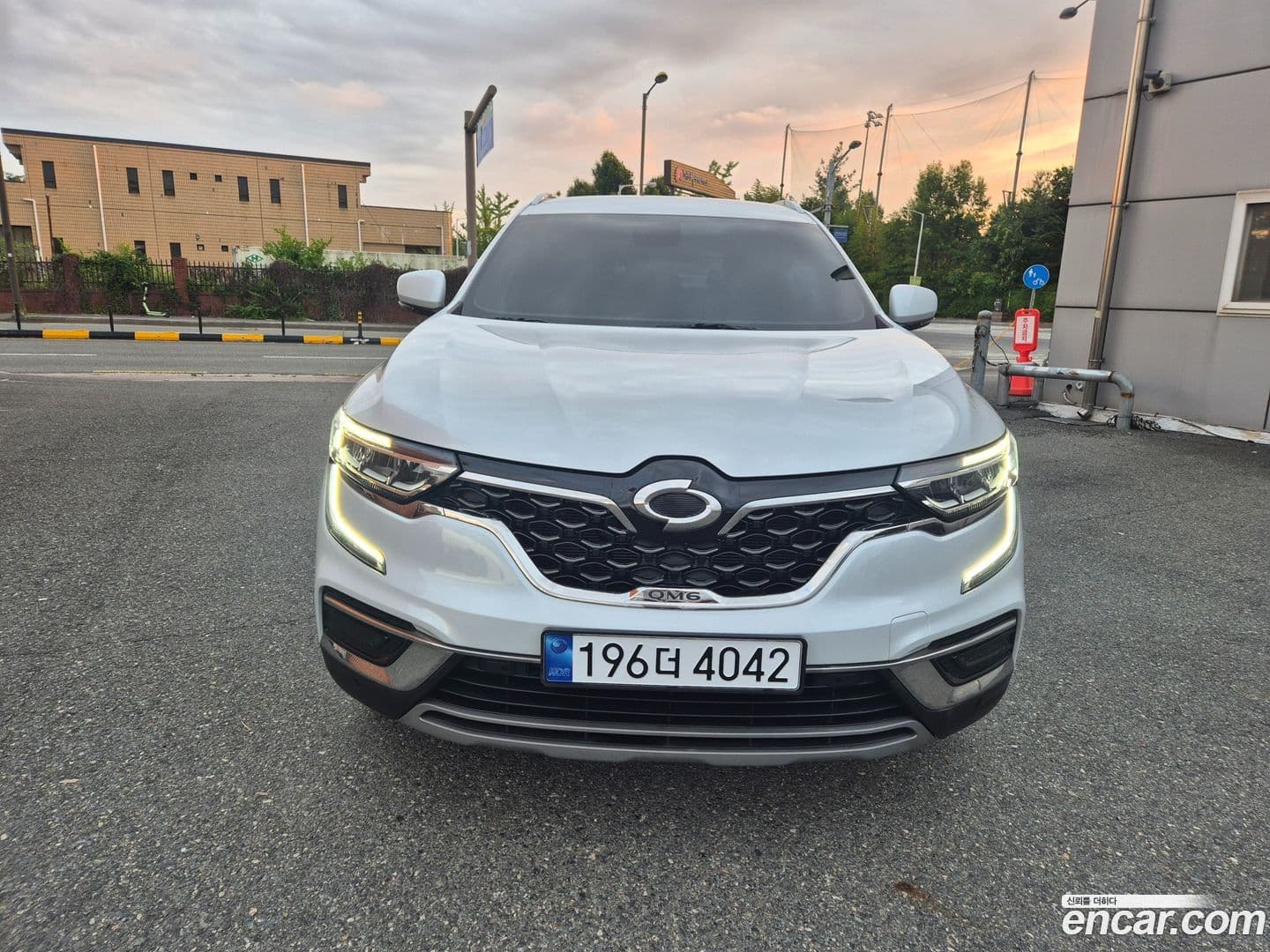 Main__Slider__Photo:QM6 Renault Korea 2022.2-0